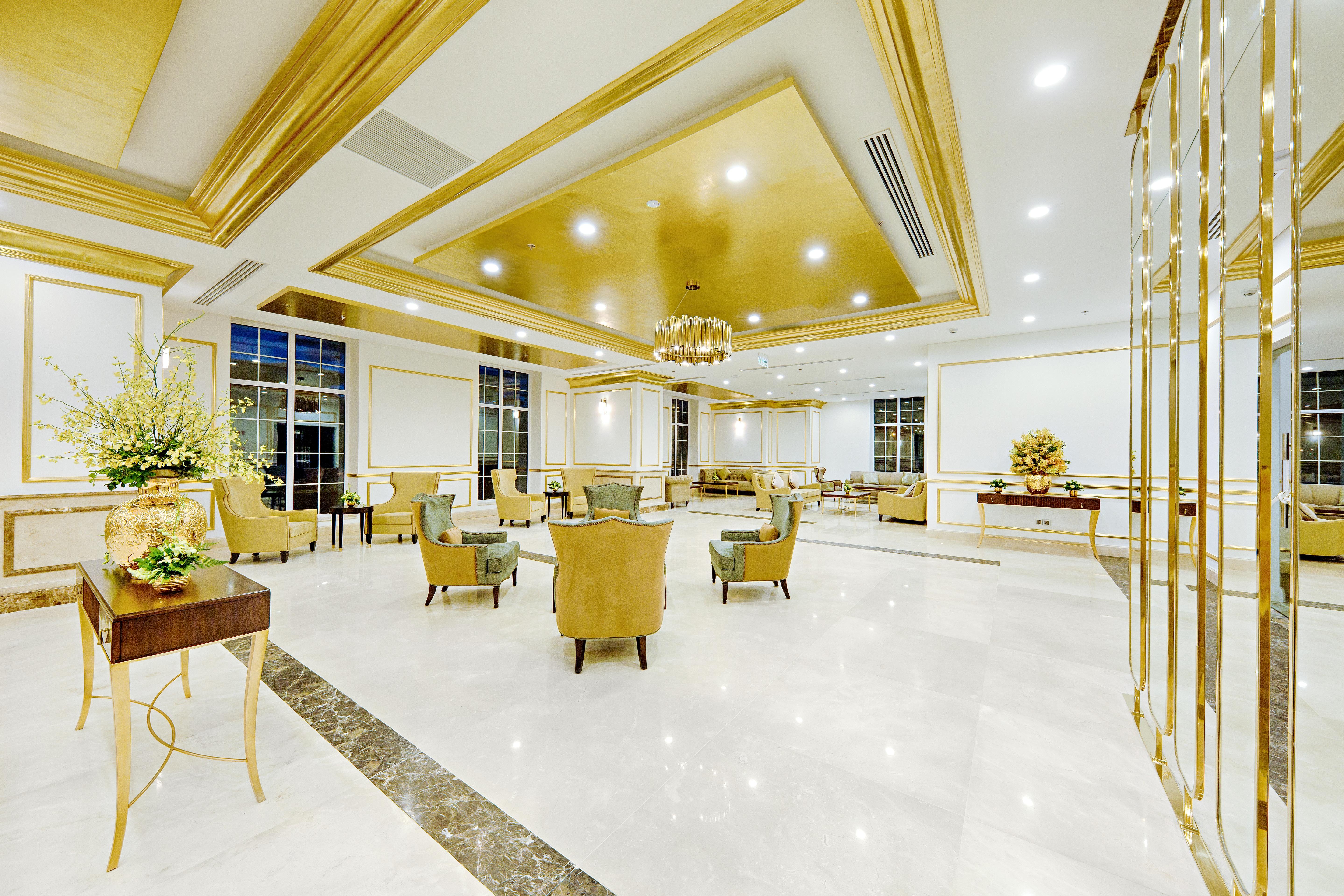 Wyndham Golden Bay Hotel Da Nang