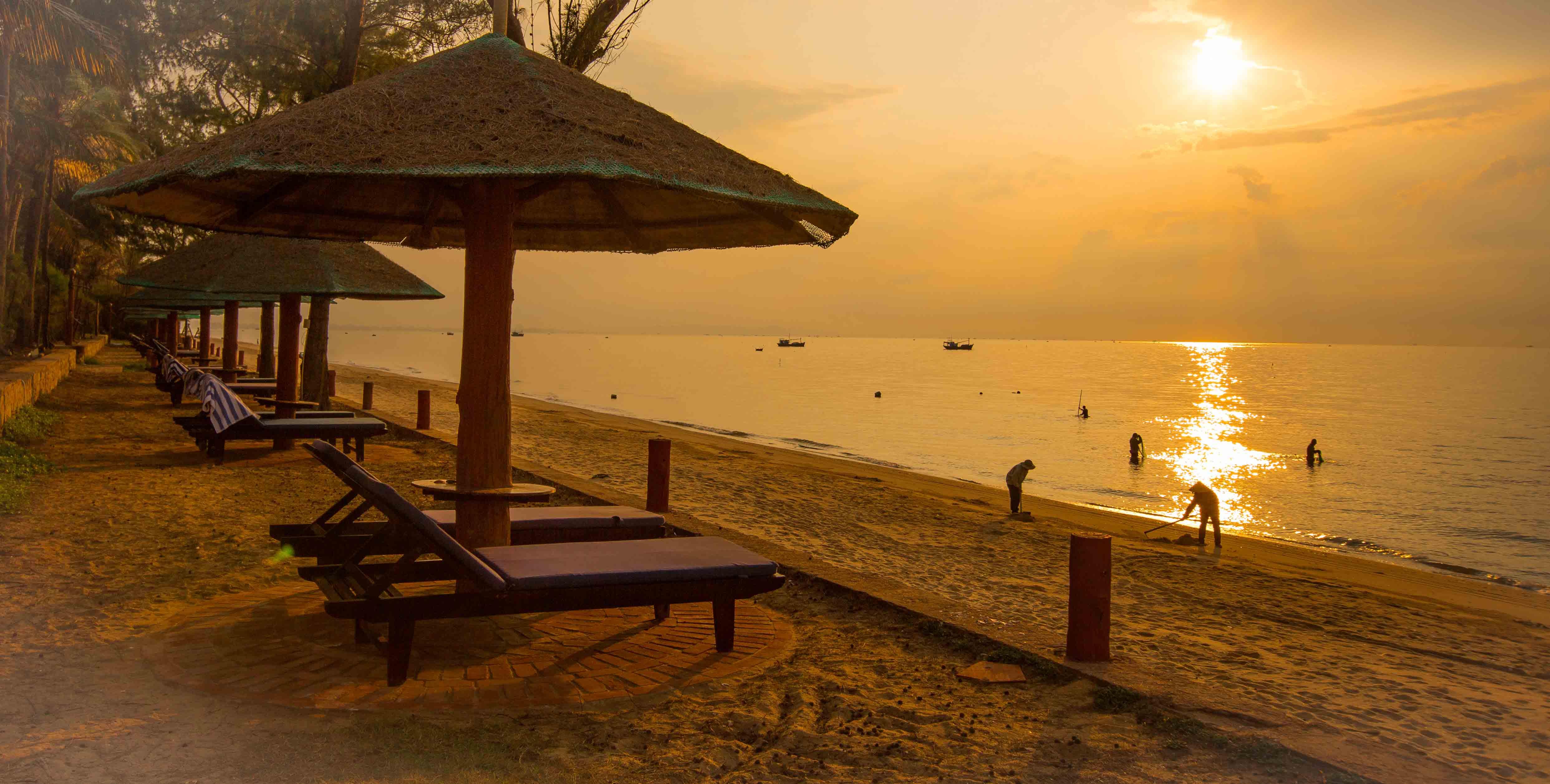 Khu nghỉ mát Golden Coast & Phan Thiết