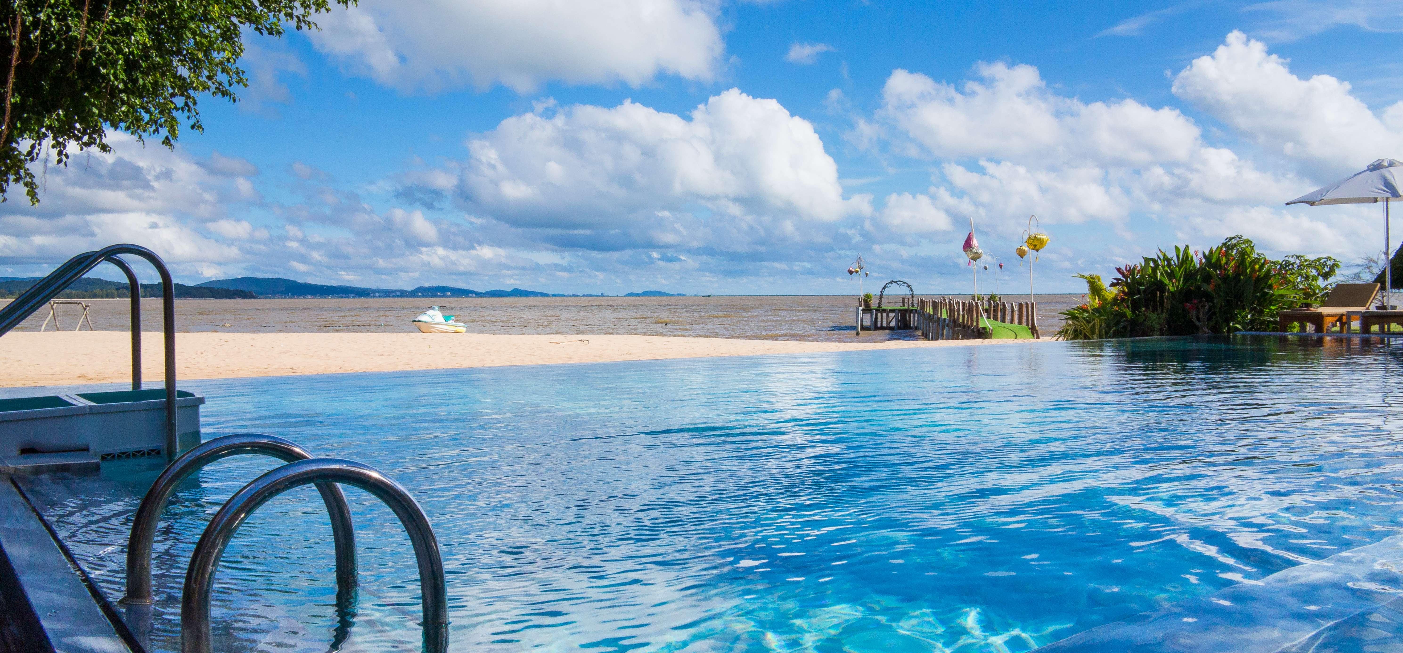Khu nghỉ mát Dưỡng Bãi Biển Chez Carole 4*