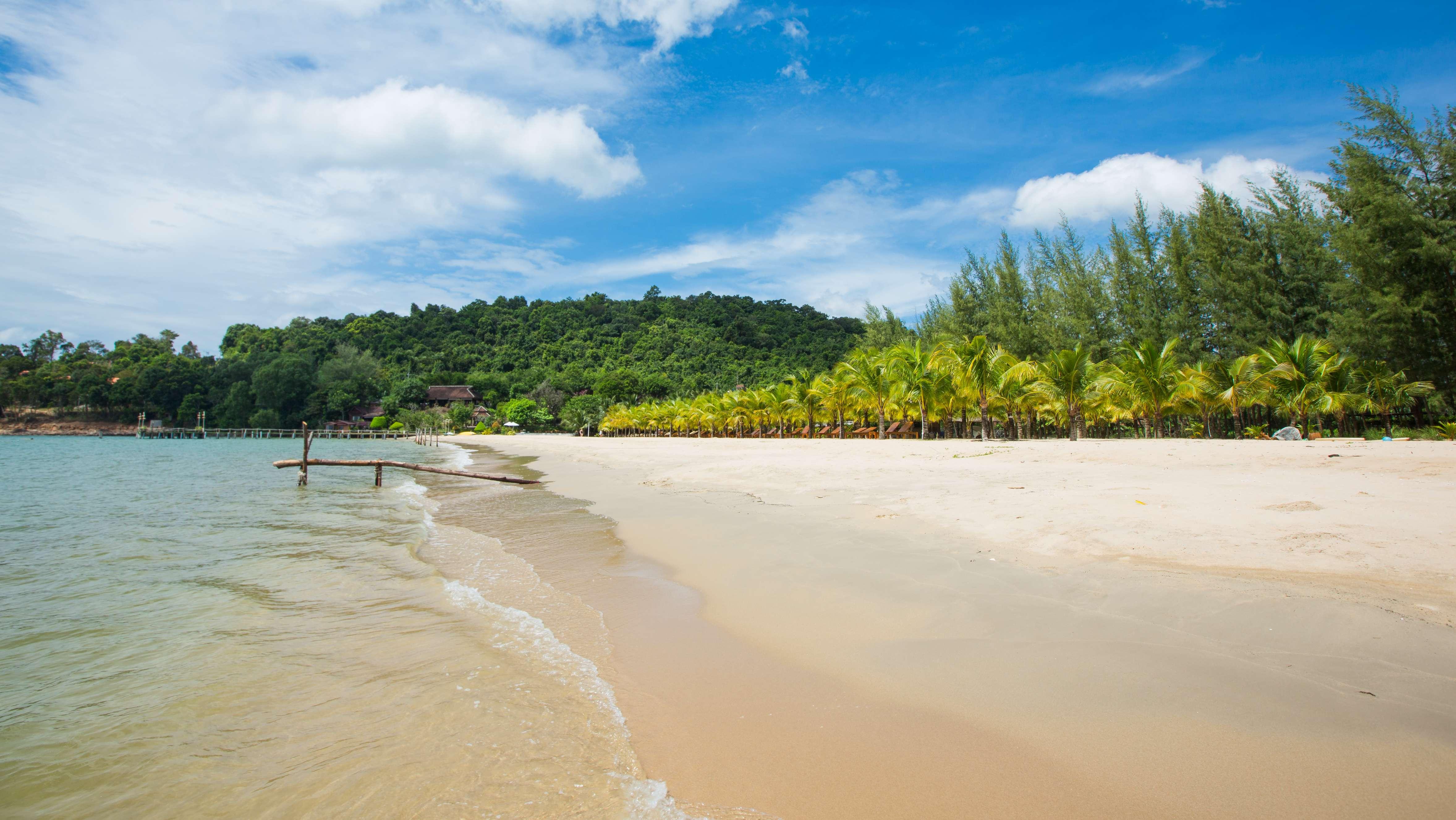Dưỡng Bãi Biển Chez Carole Khu nghỉ mát 4*