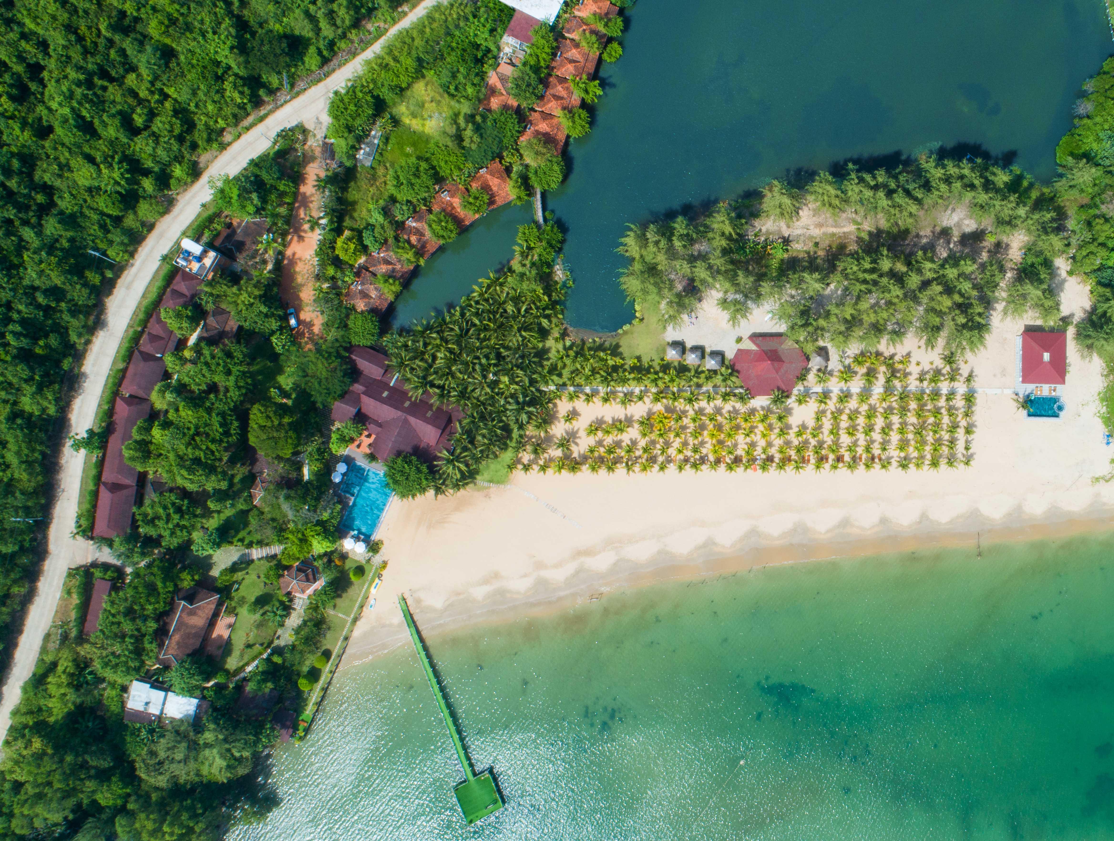 Dưỡng Bãi Biển Chez Carole Phú Quốc