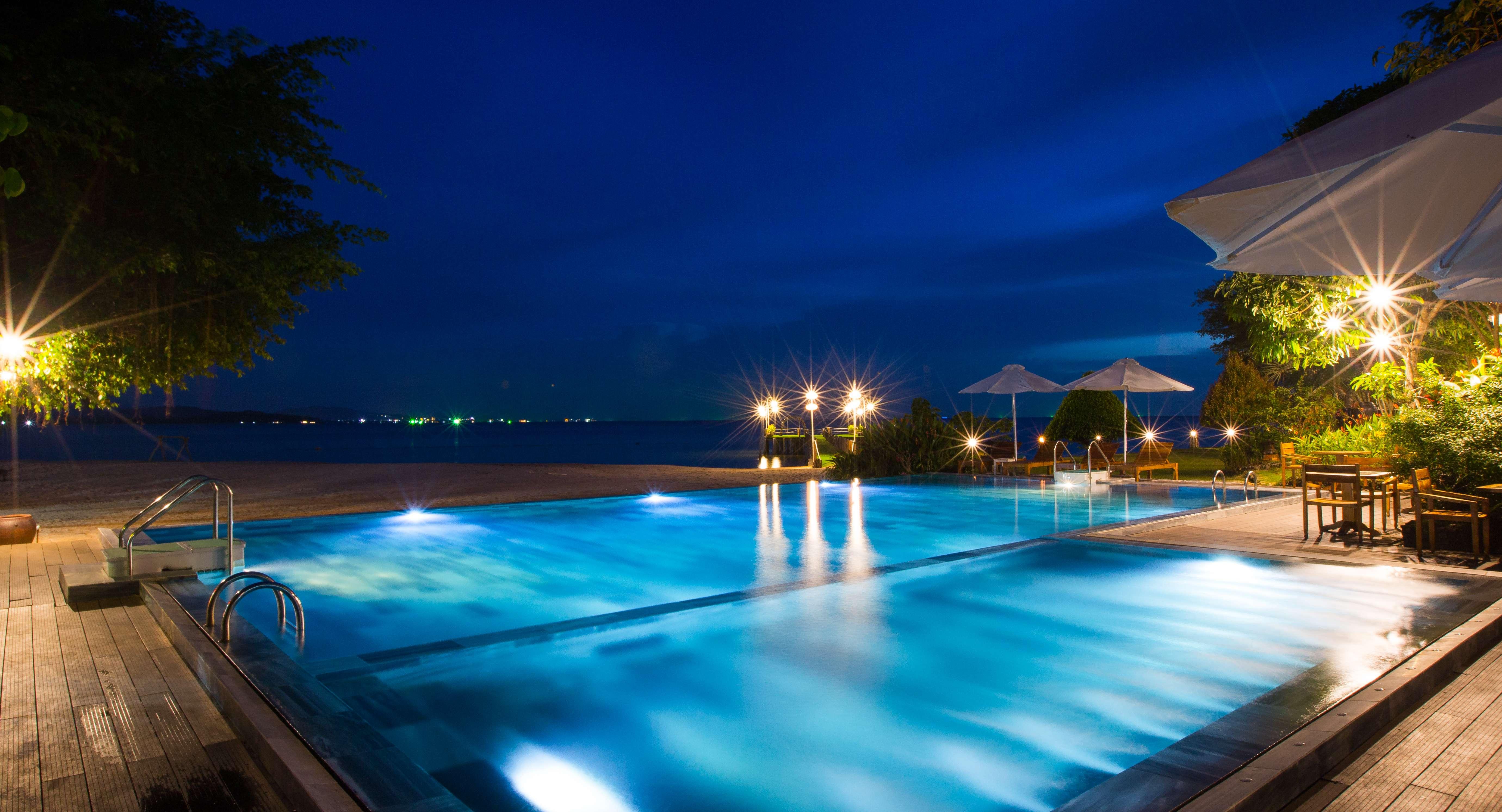 Dưỡng Bãi Biển Chez Carole