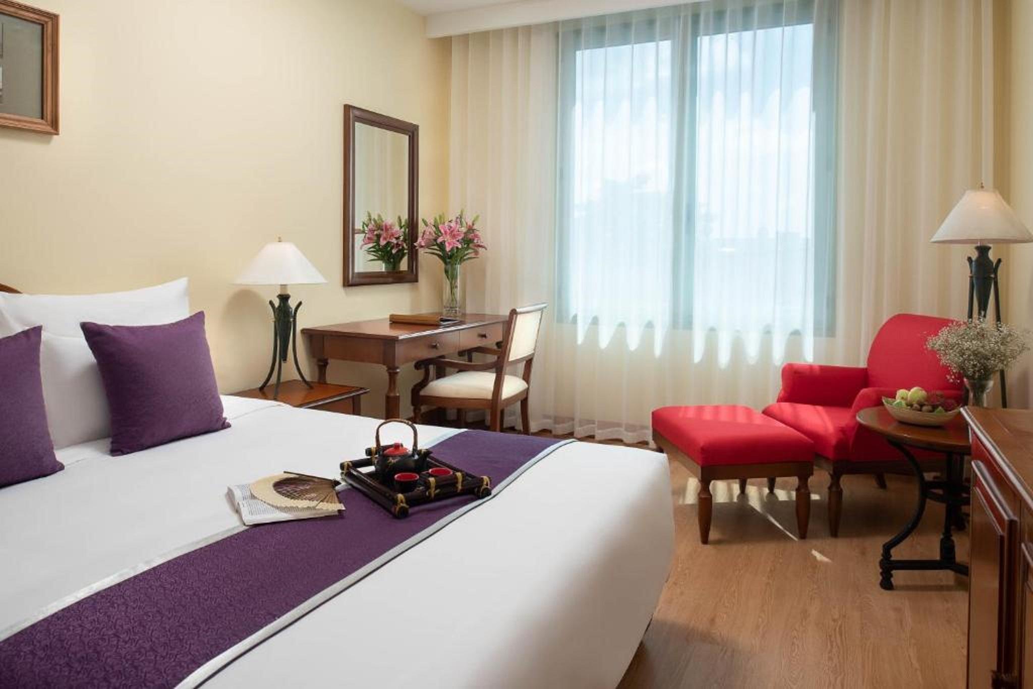 Hotel Avani Phong Harbour View 4*
