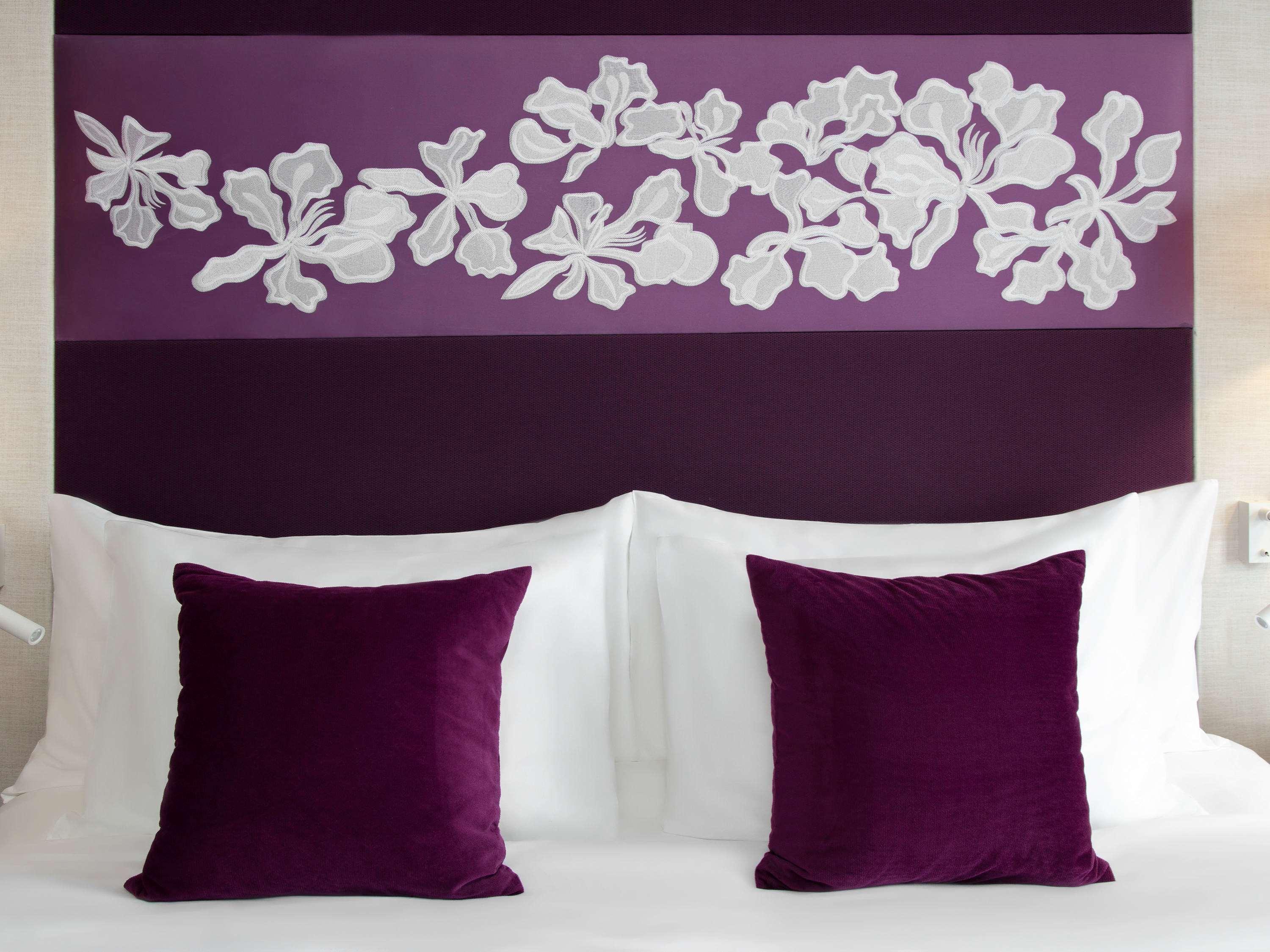 Mercure Phong Hotel