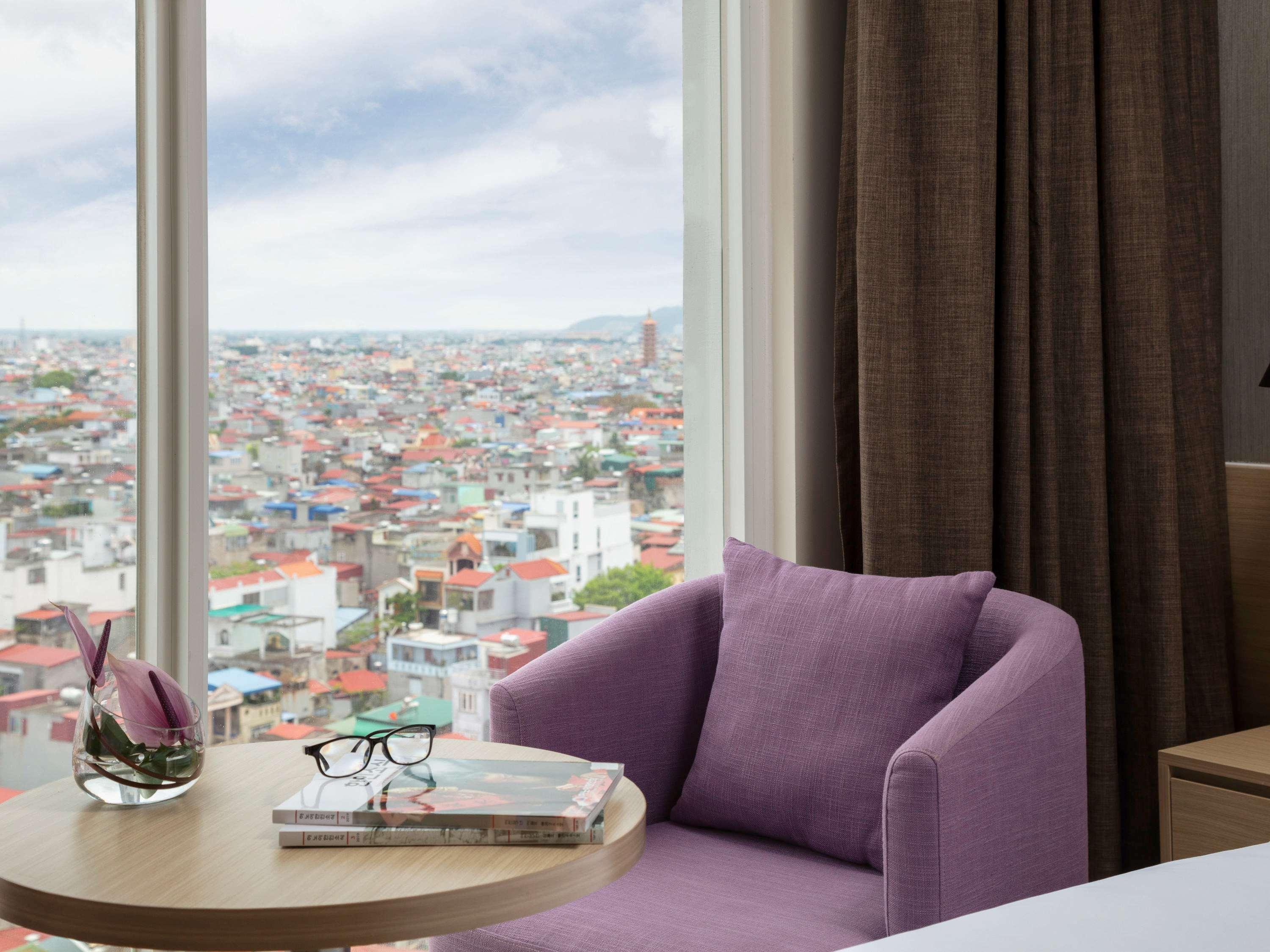 Mercure Phong Hotel 5*