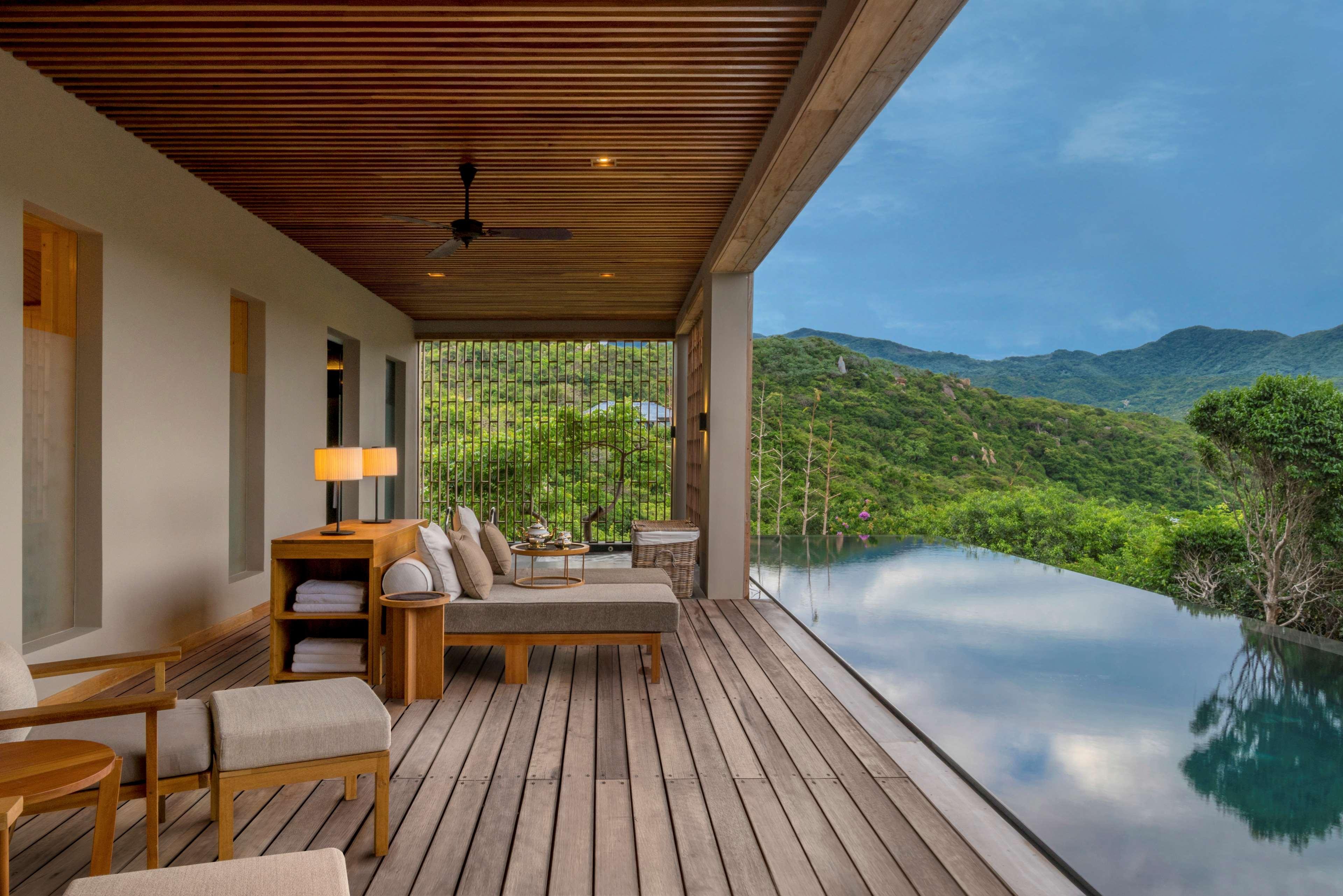 Amanoi Hotel 5*