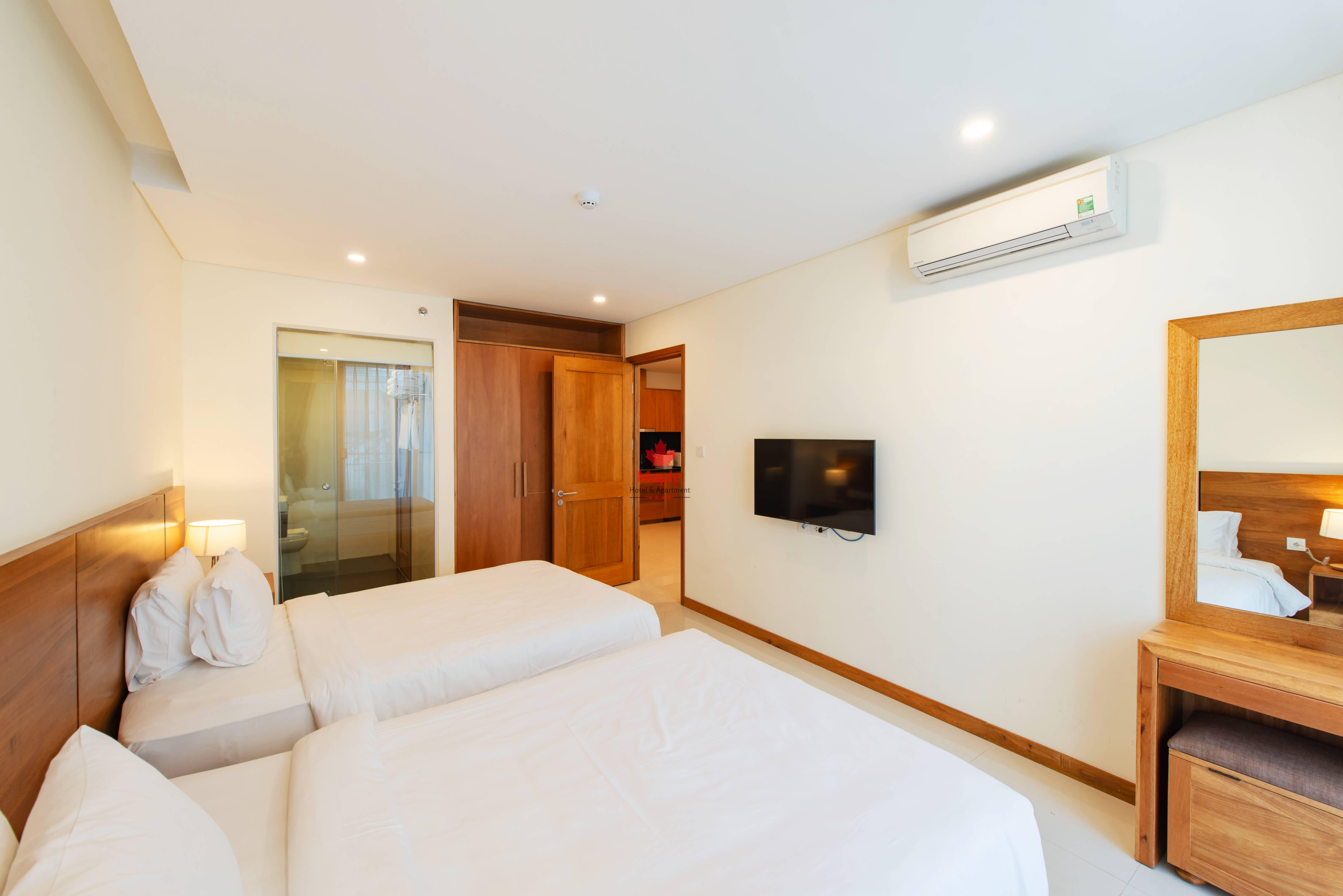 Maple & Hotel 4*