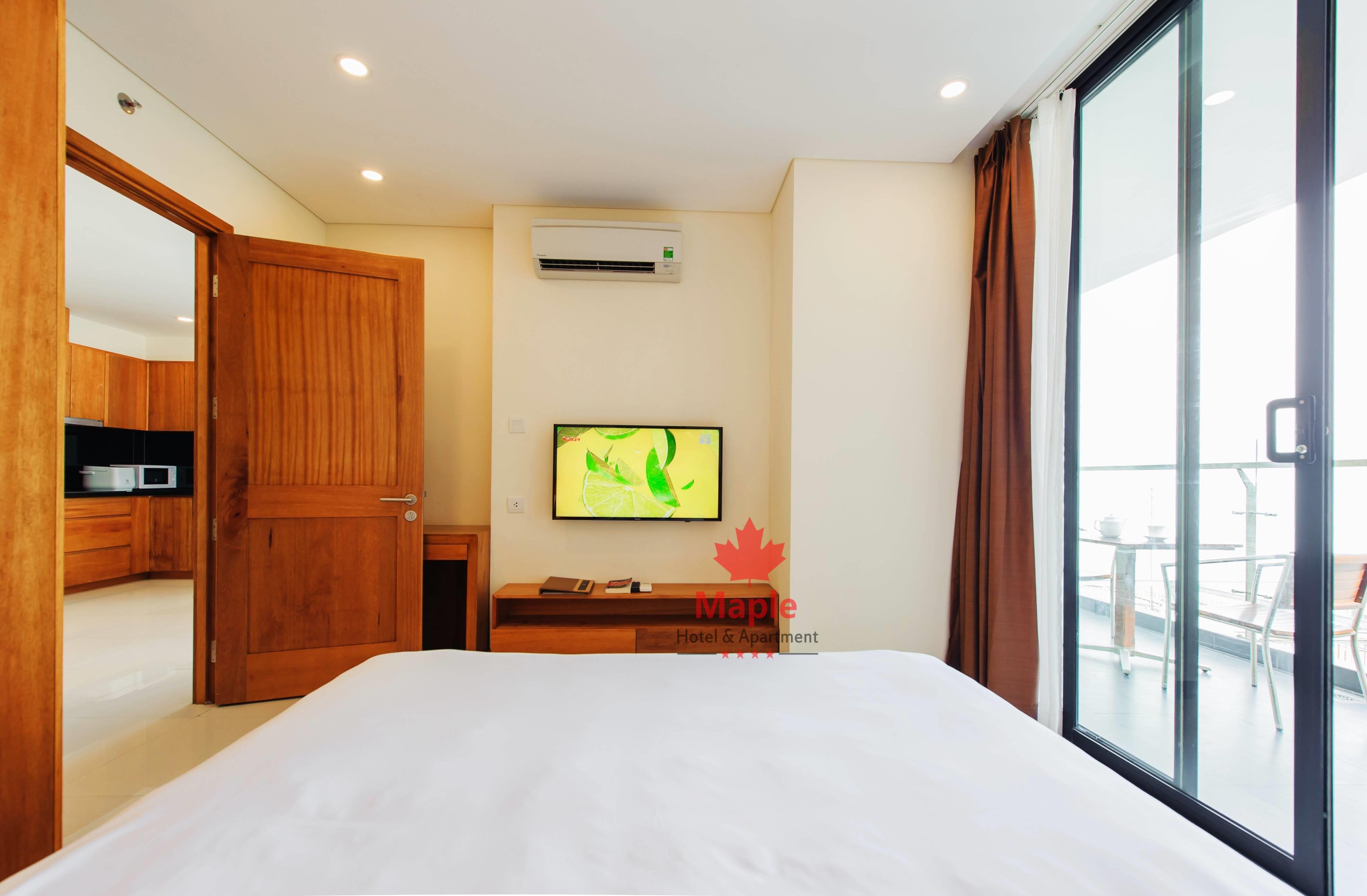 Maple & Hotel 4*