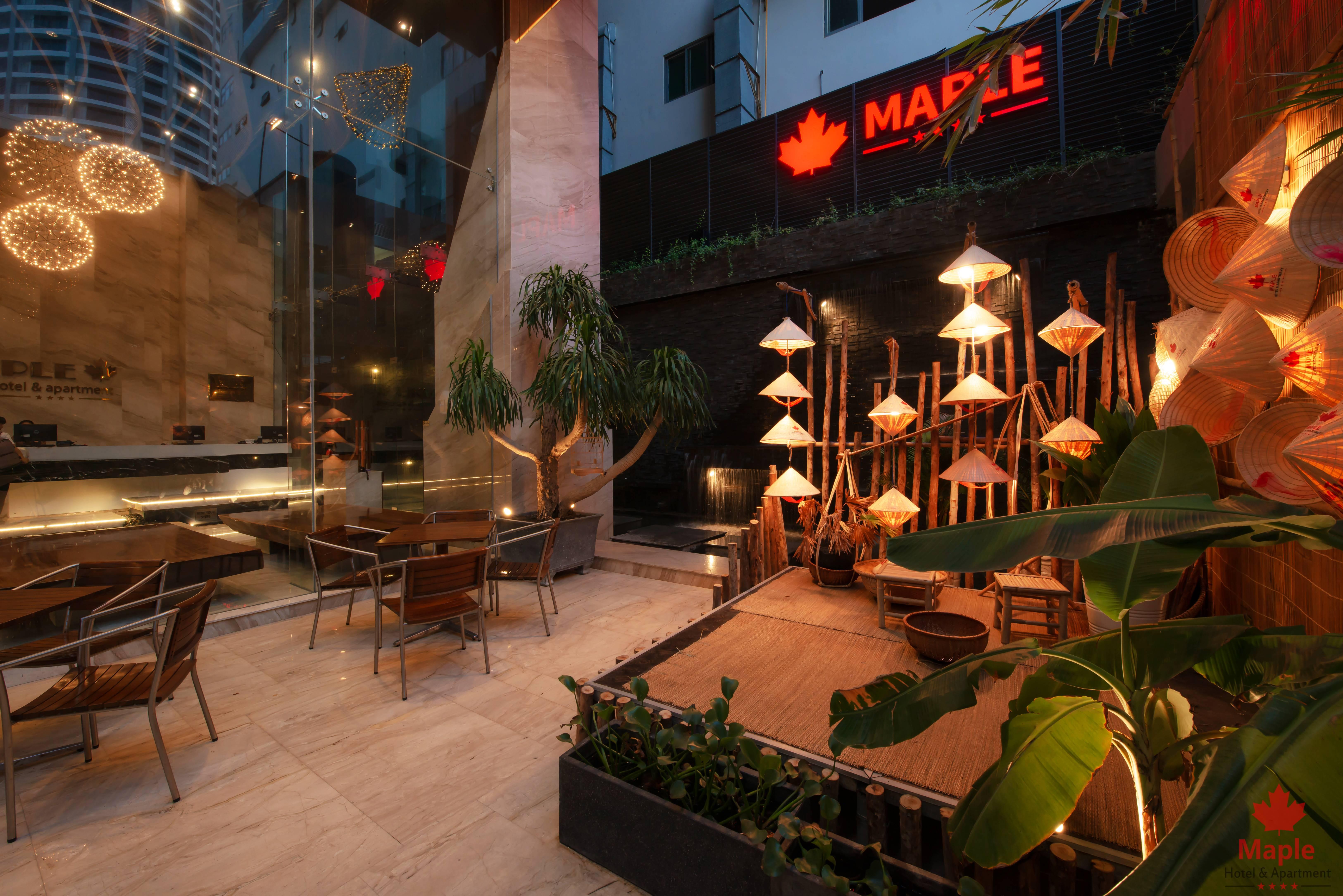 Maple & Hotel 4*