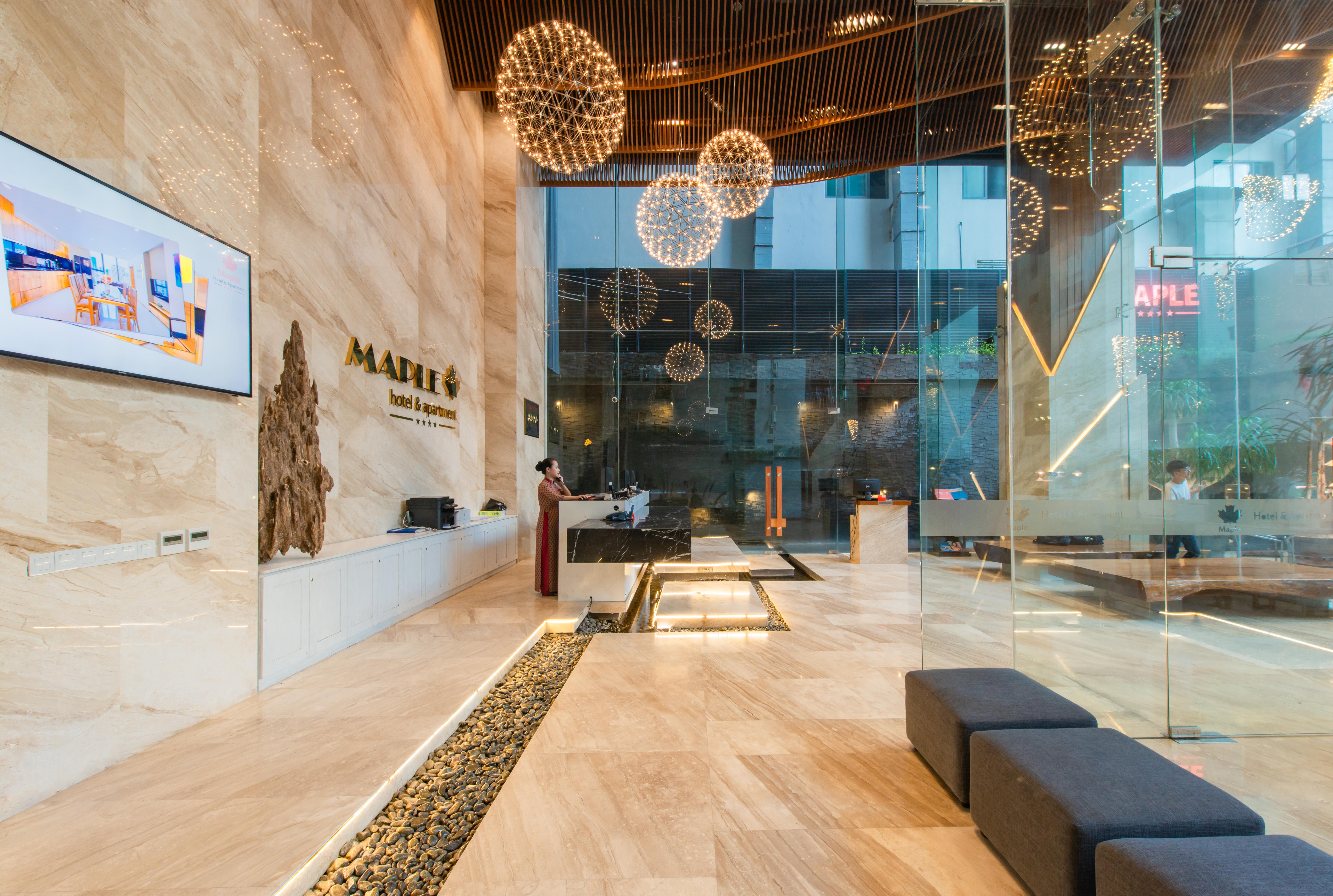 Hotel Maple & 4*