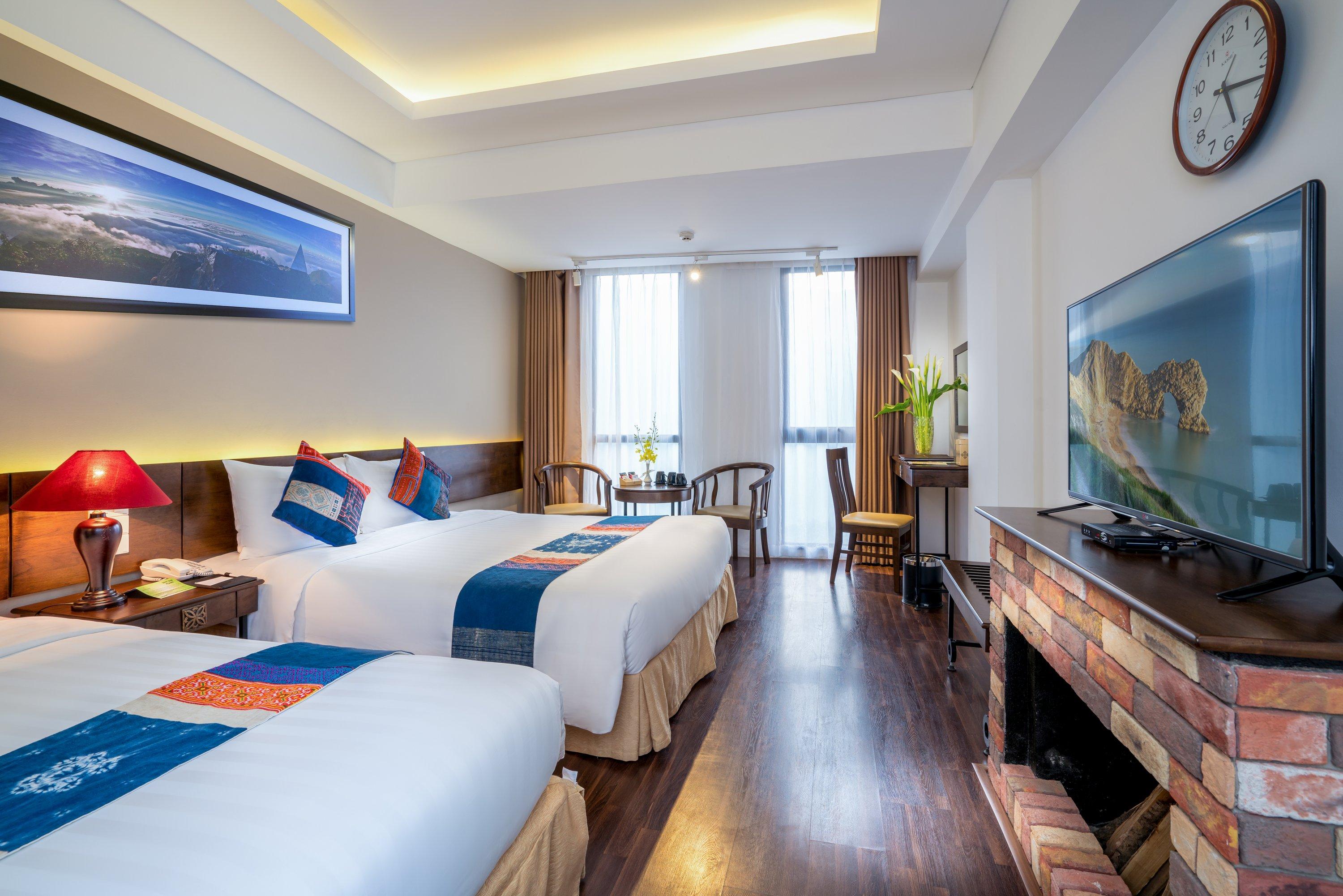 Amazing Khách sạn 4*
