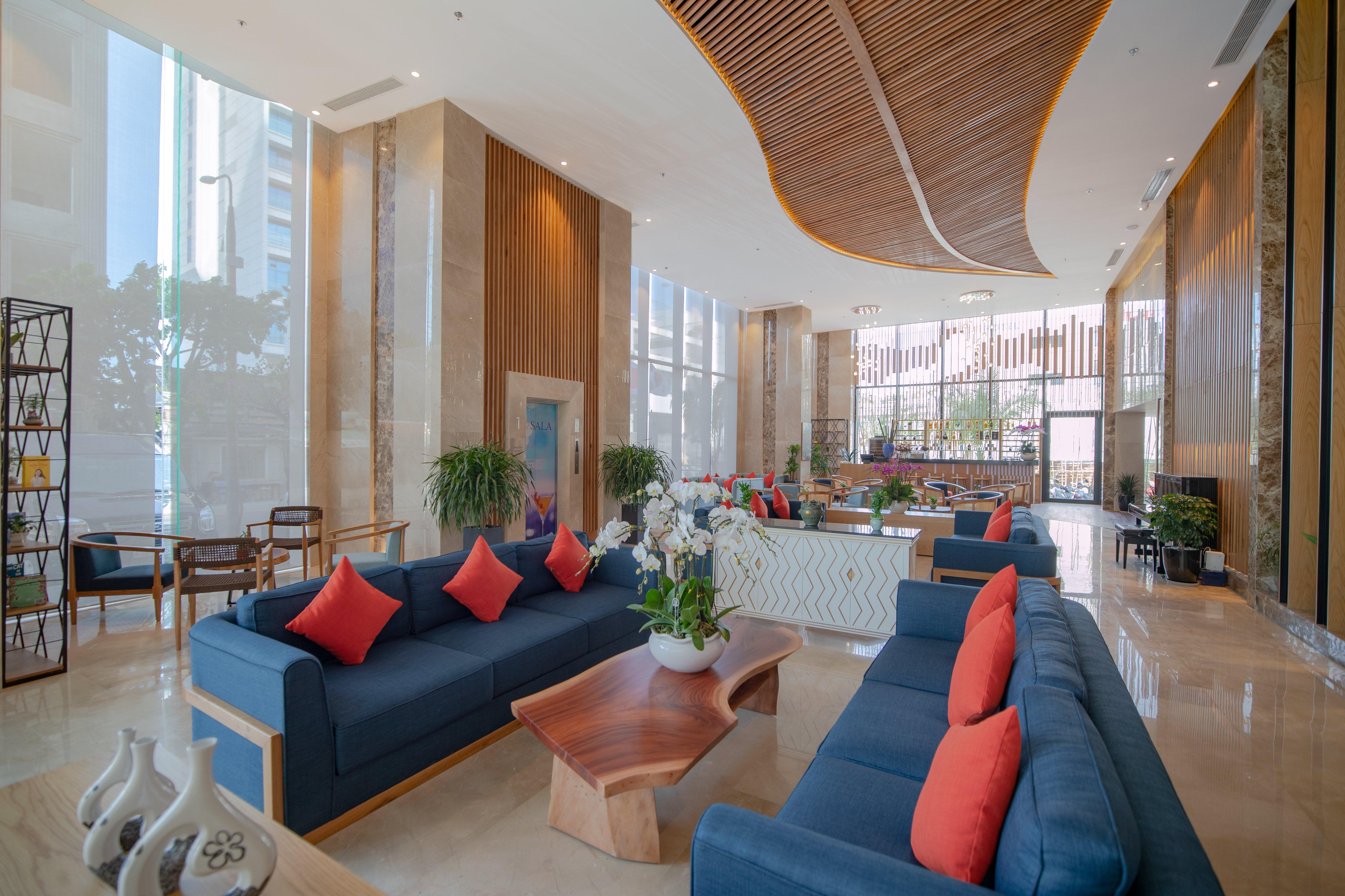 Khách sạn Sala 4*