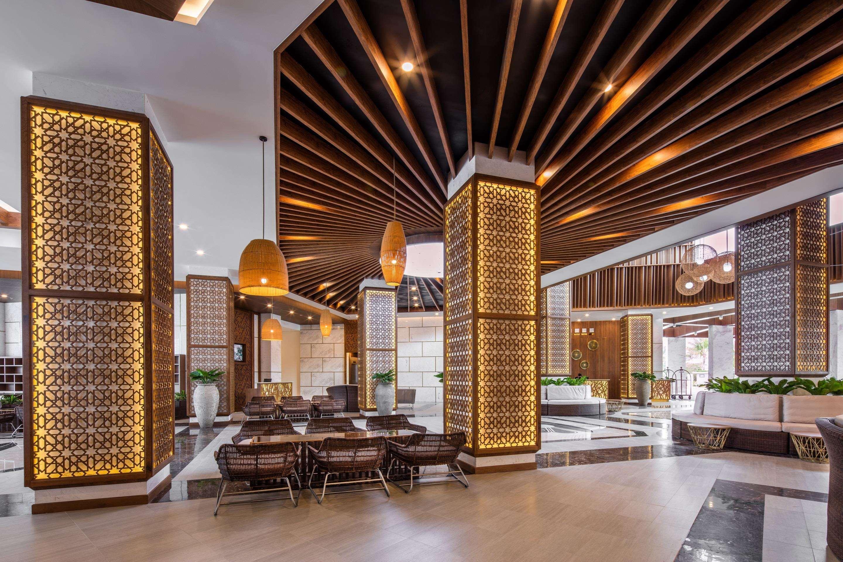 Resort Western Premier Sonasea 5*
