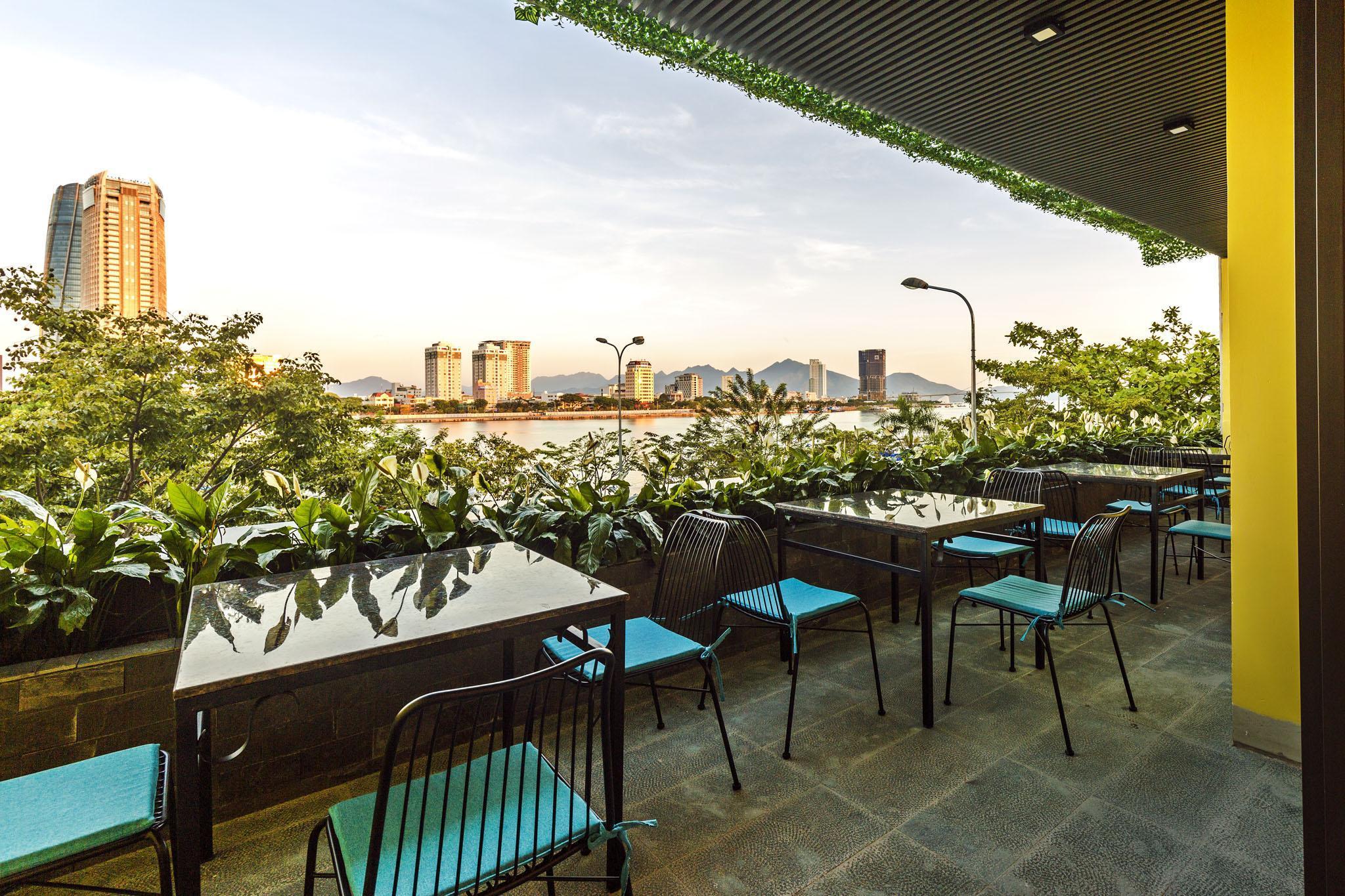 Hotel Ibiza Riverfront Powered By Aston
