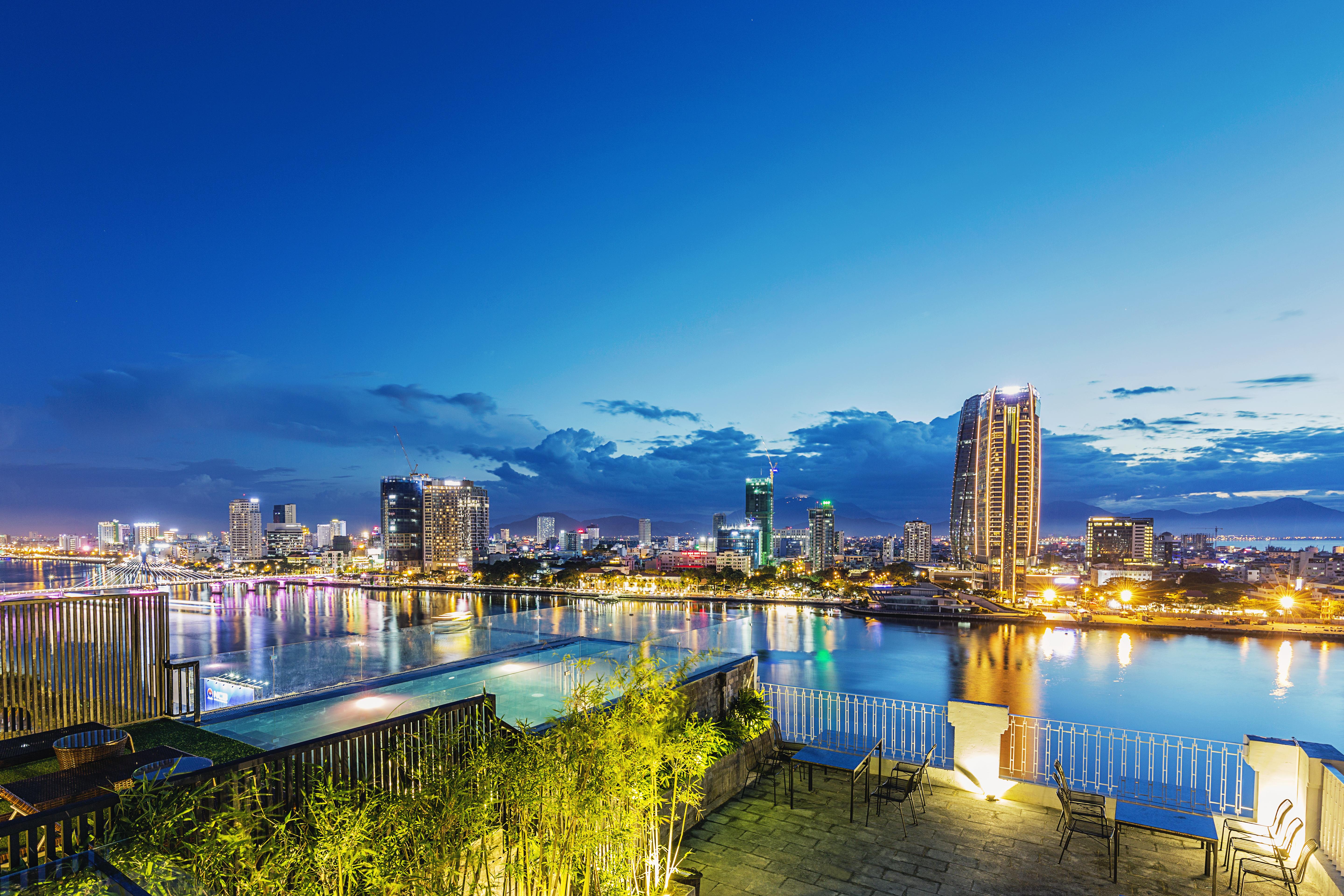 Ibiza Riverfront Powered By Aston Hotel 4*