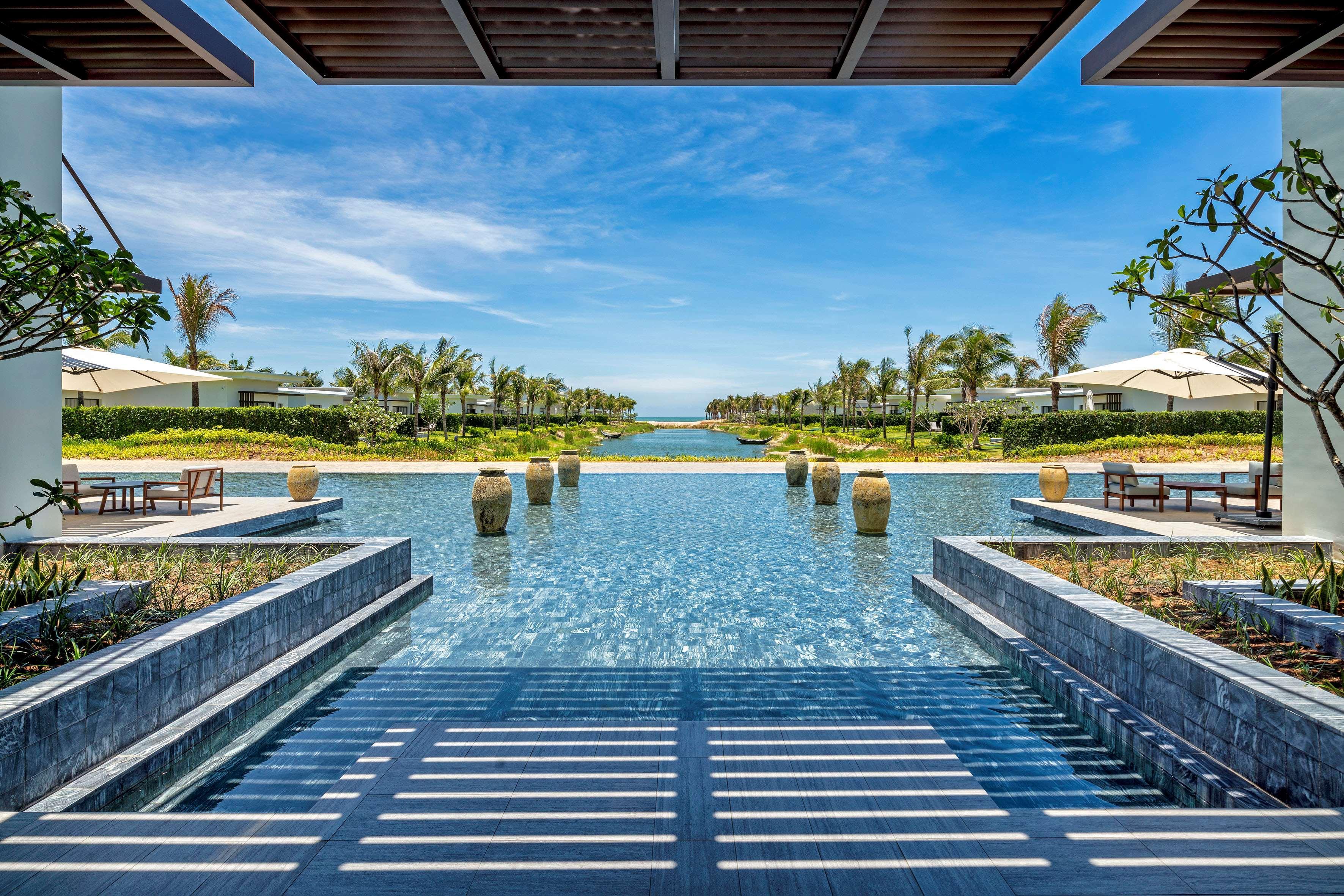 Dưỡng Bãi Biển Melia 5*