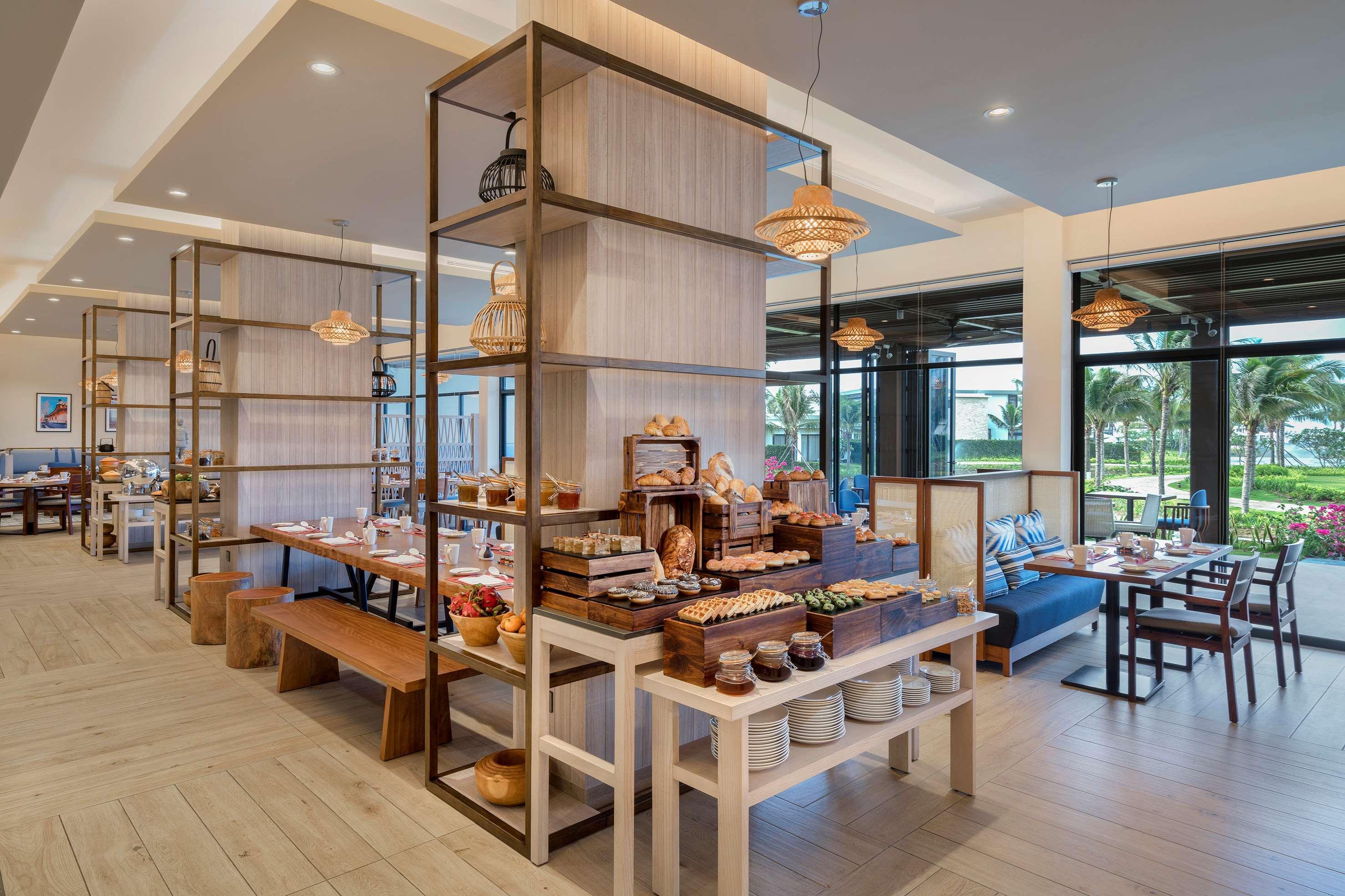 Dưỡng Bãi Biển Melia