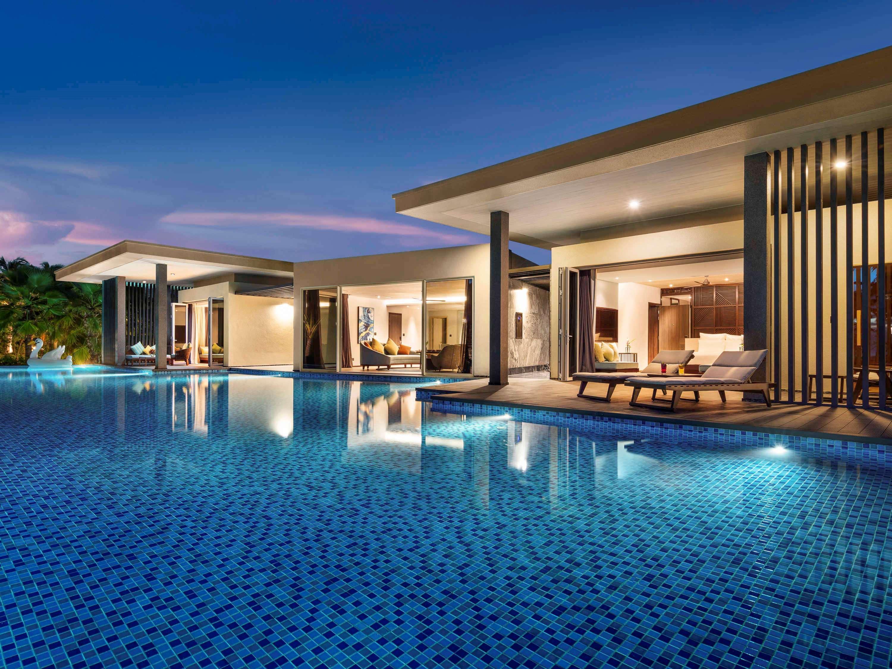 Pullman Resort 5*