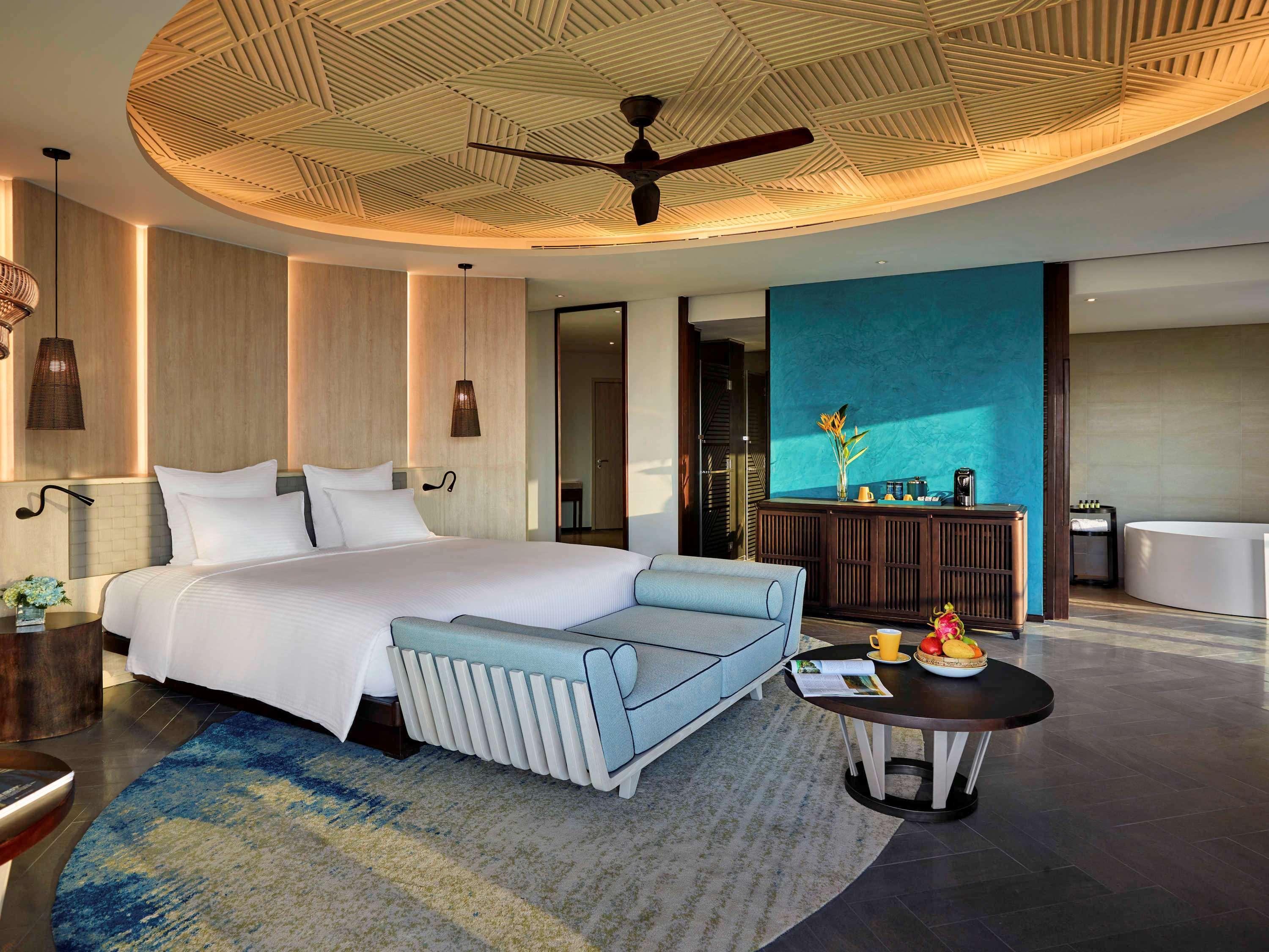 Pullman Resort 5*