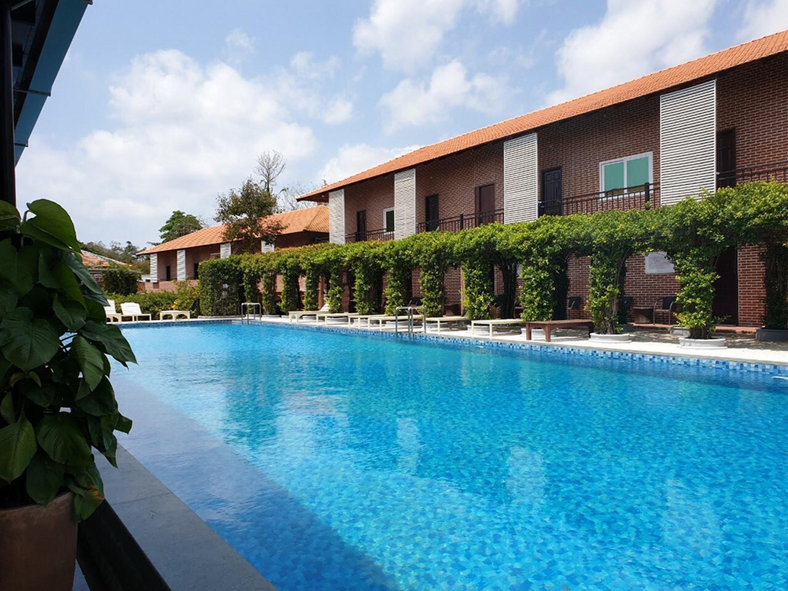 Countryside Resort 3*