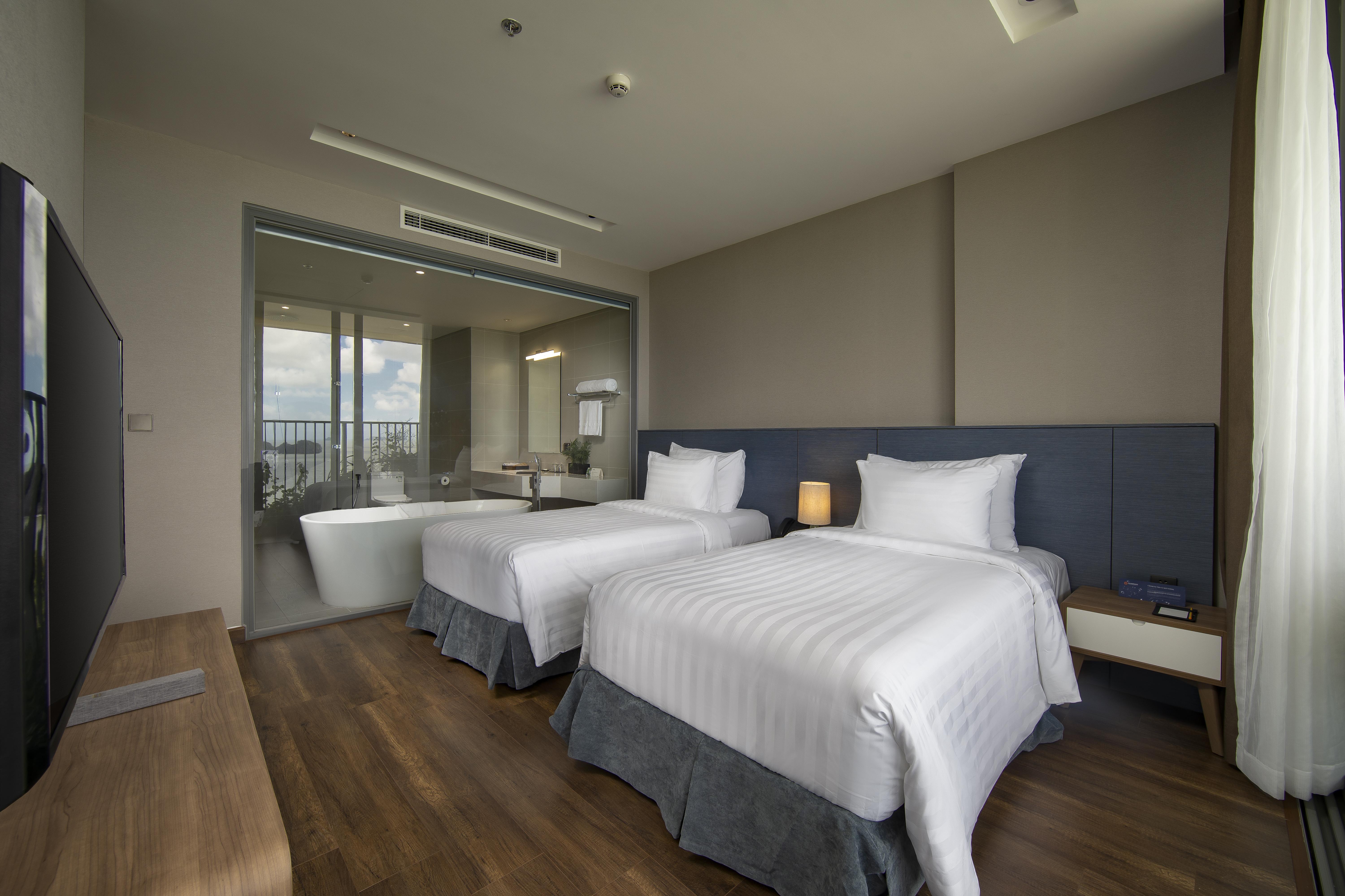 Flamingo Cat Ba Resort 5*