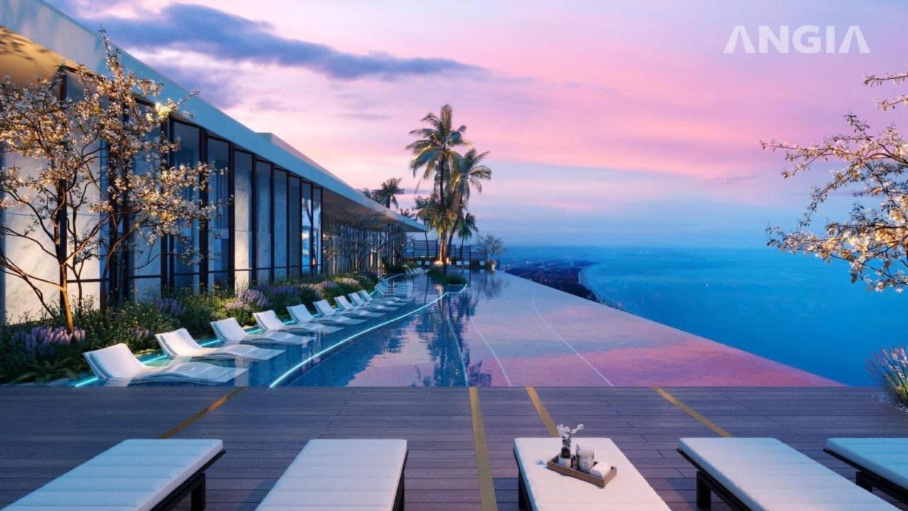 The Song Near The - Havilla Vung Tau