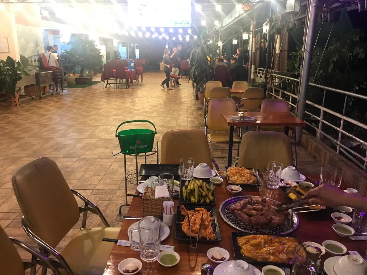 Hotel Khach San Cuu Long A, Cho *