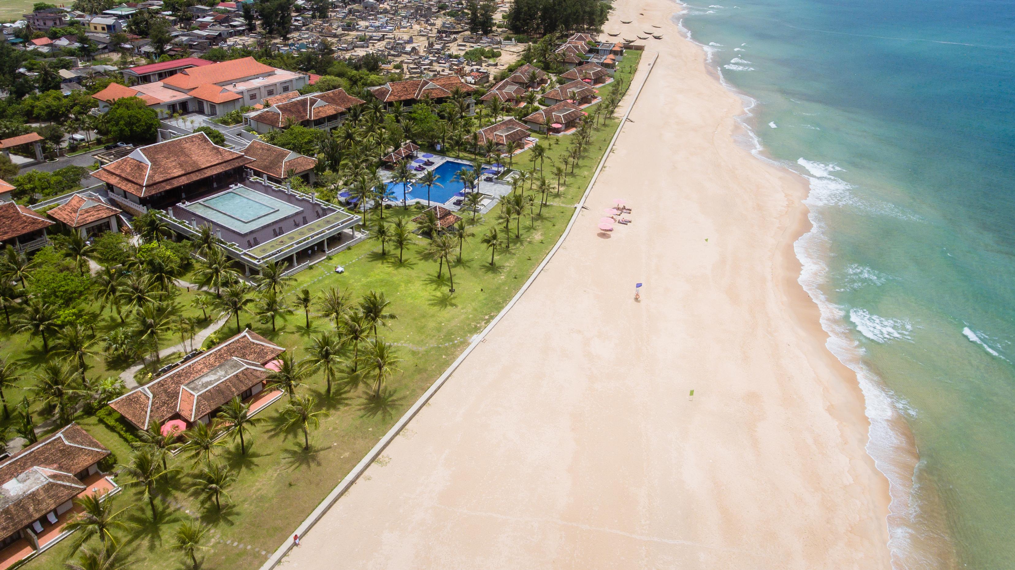 Lapochine Resort