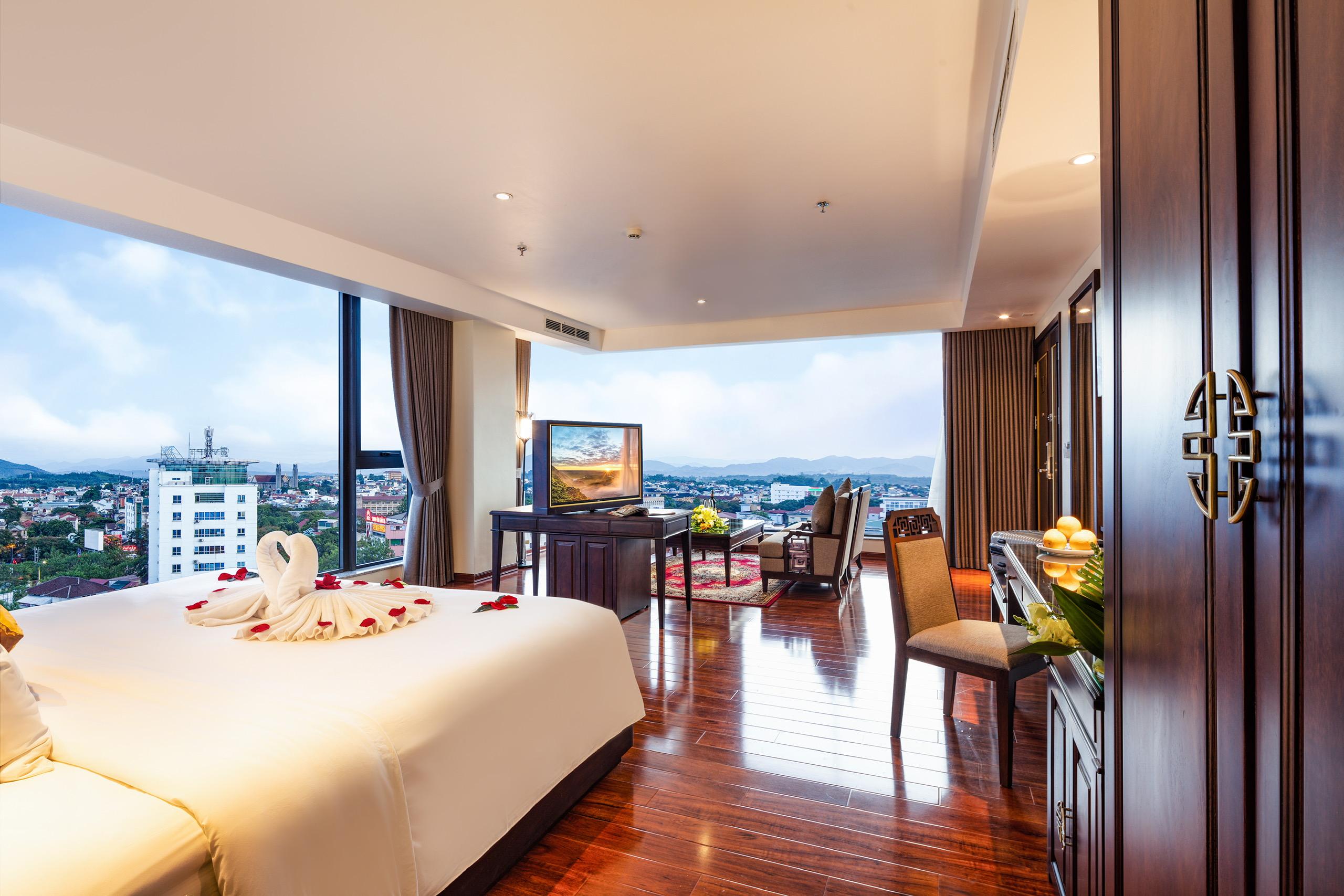 Thanh Lich Royal Boutique 4* Hue