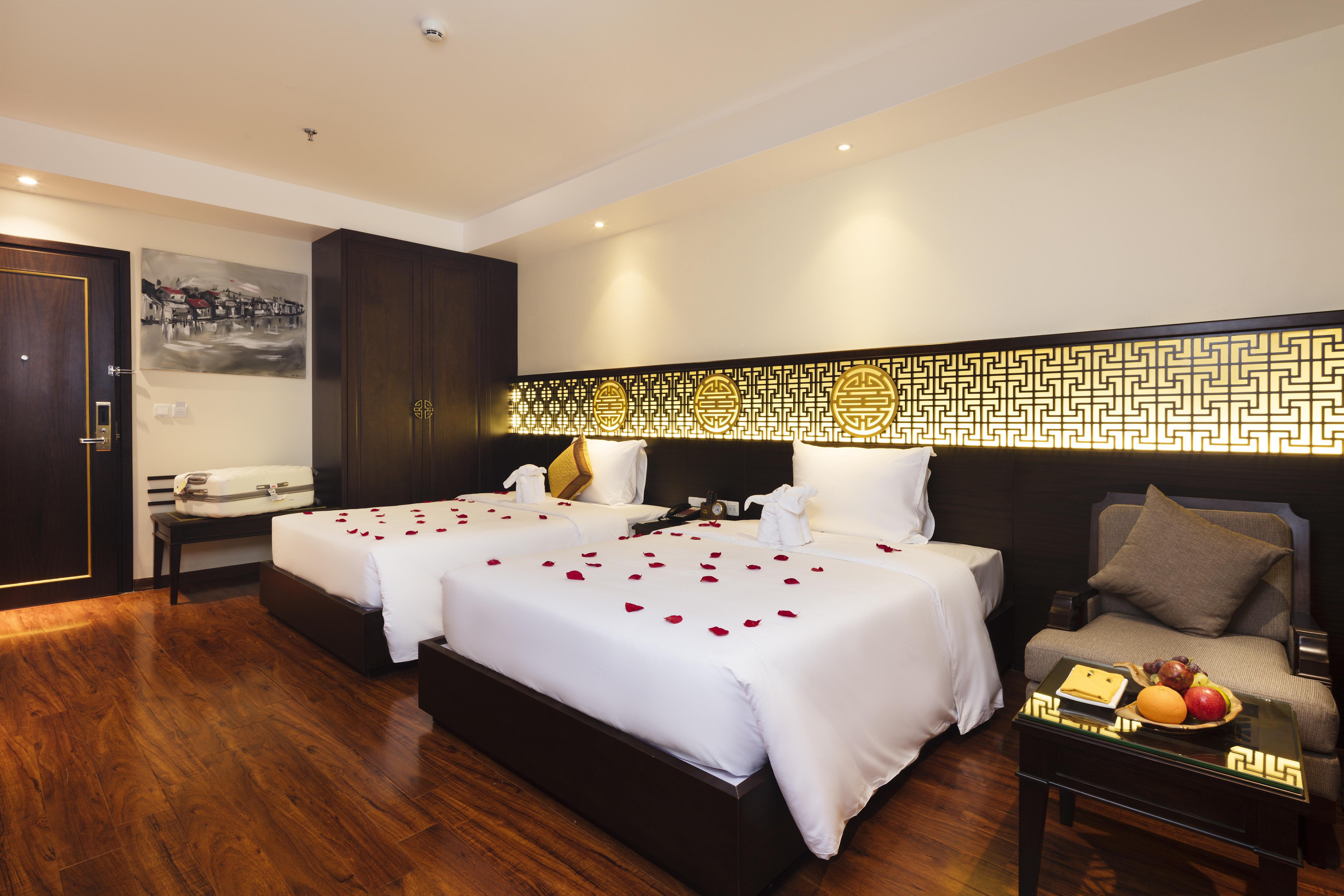 Thanh Lich Royal Boutique Hotel 4*
