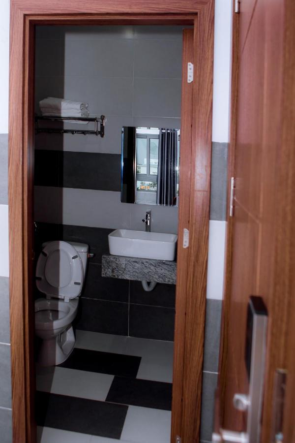 Hotel Truong Phuc Vinh *