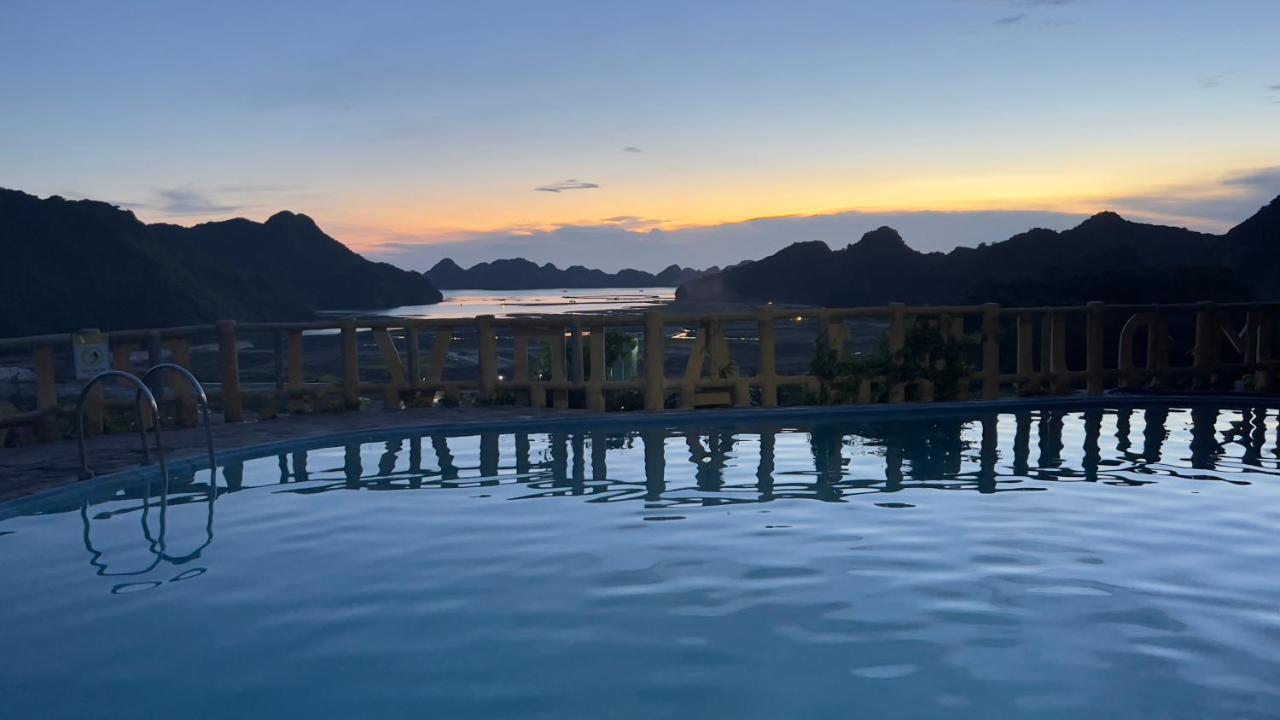 Cat Ba Mountain View