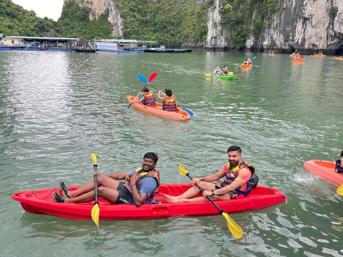 Cozy Bay Cruise  Hạ Long