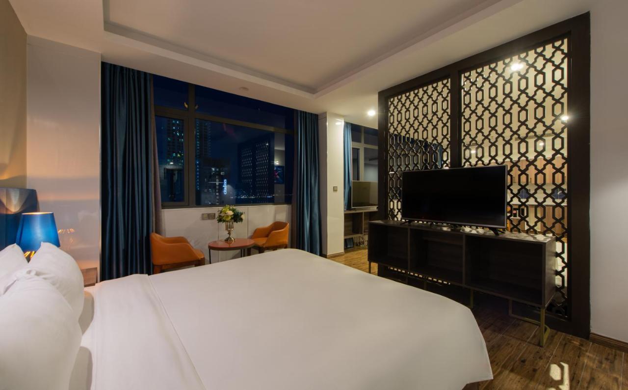 Aaron 3* Nha Trang