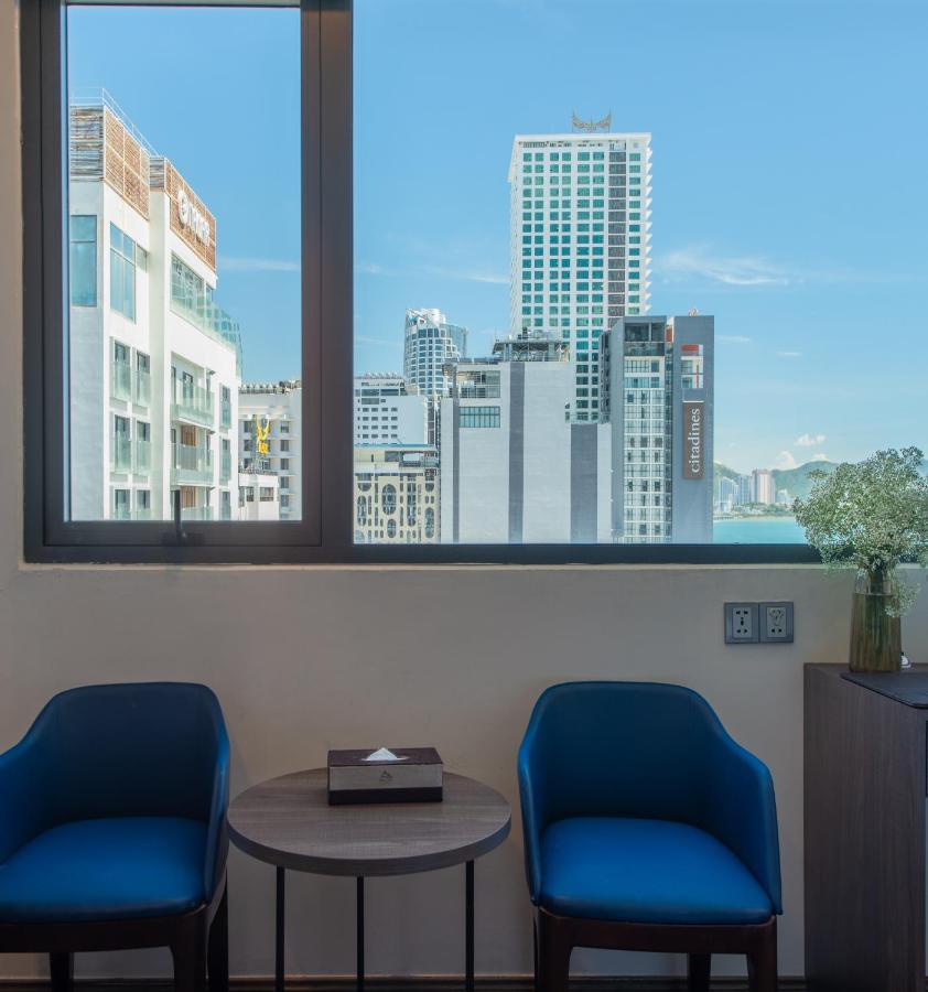 Aaron 3* Nha Trang