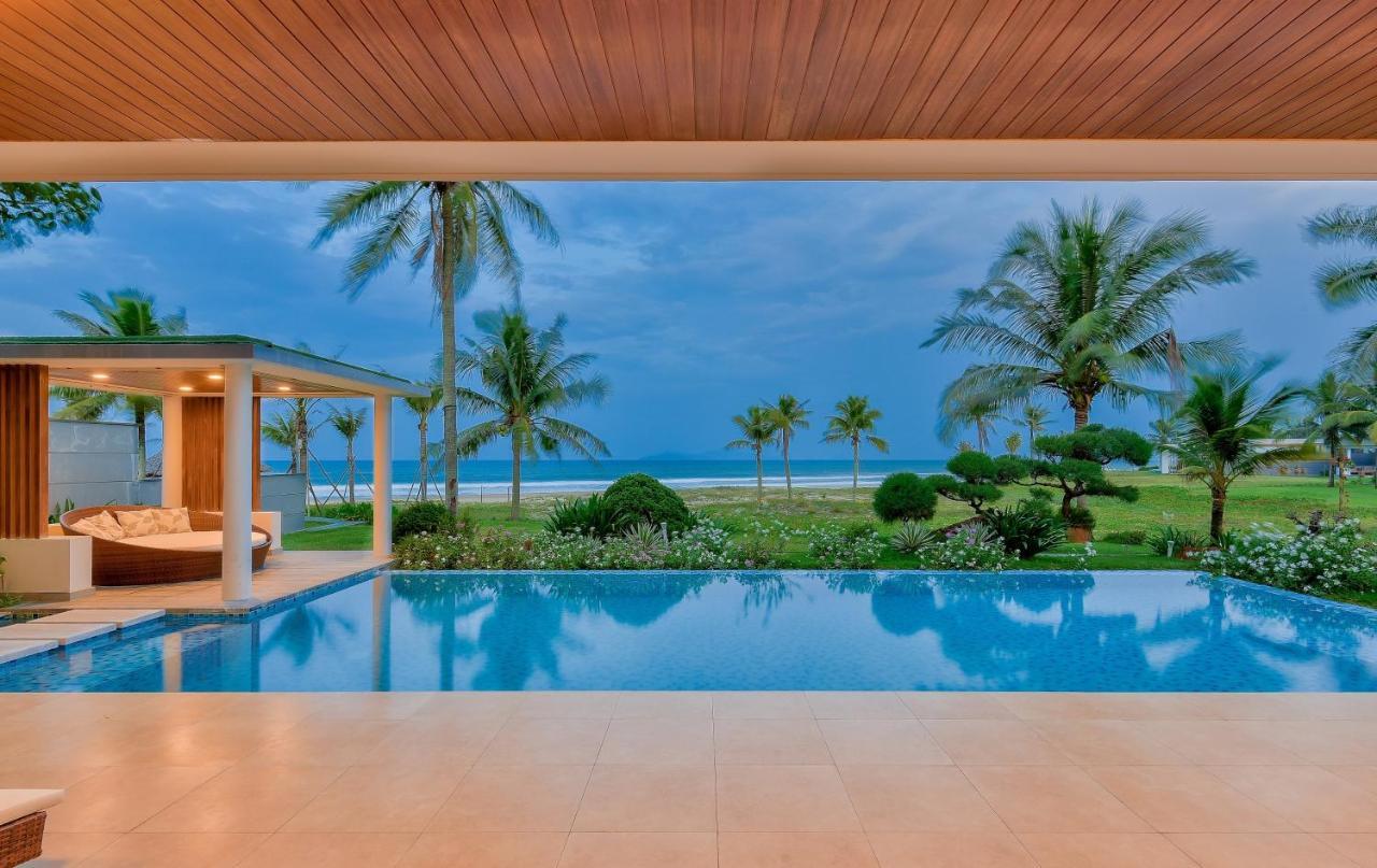 Deluxe Ocean Along The Resort Đà Nẵng