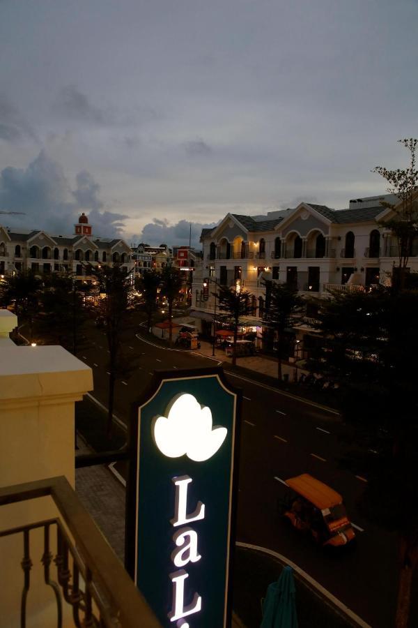 Hotel Lalisa Grand World *