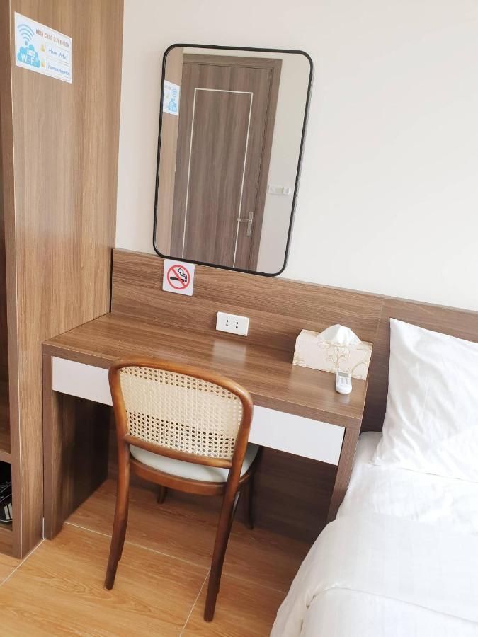 Hotel Hana & Coconut Mini Grand World
