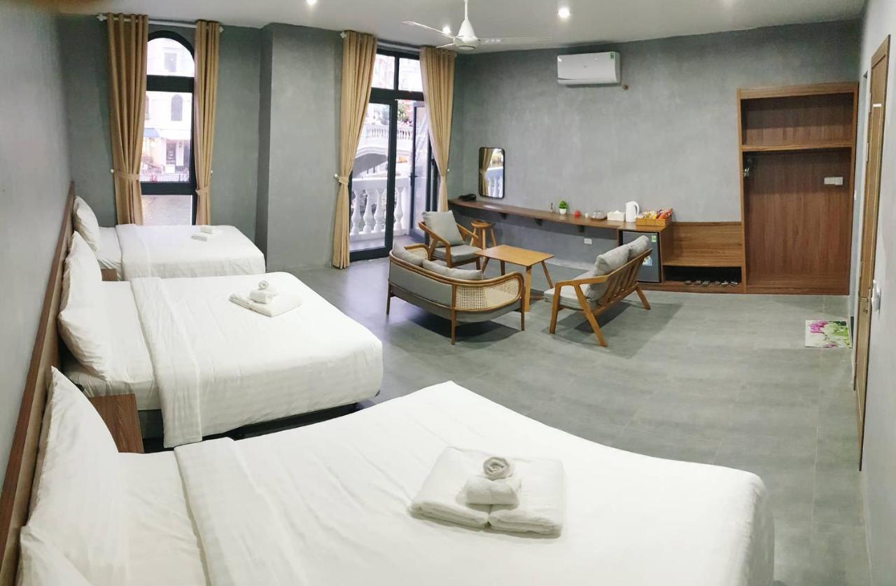 Hotel Hana & Coconut Mini Grand World *