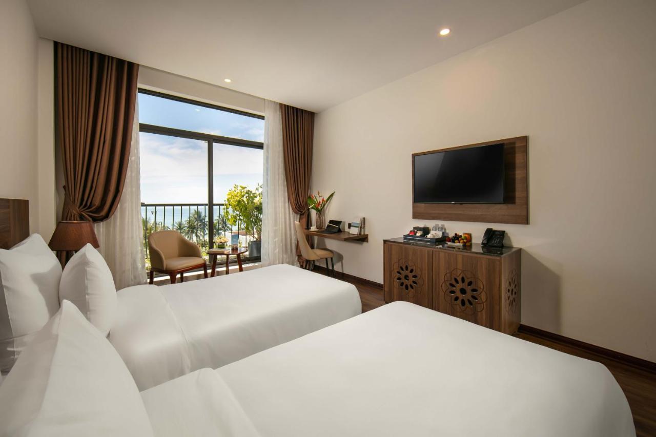 Nesta Hotel 4*