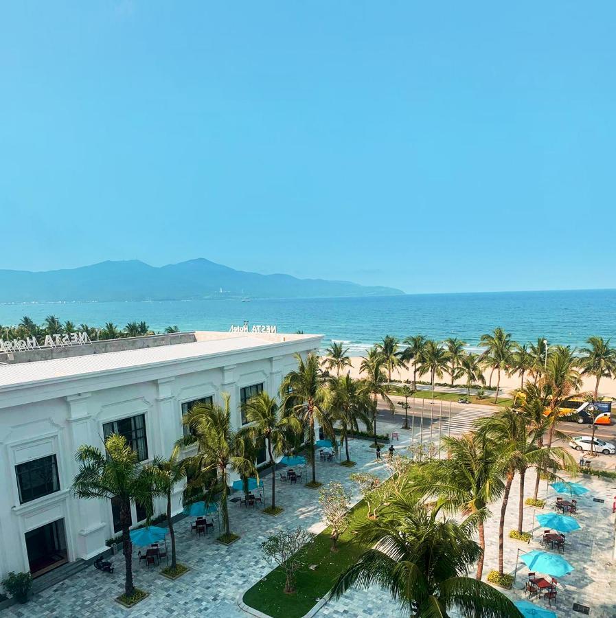 Nesta Hotel 4*