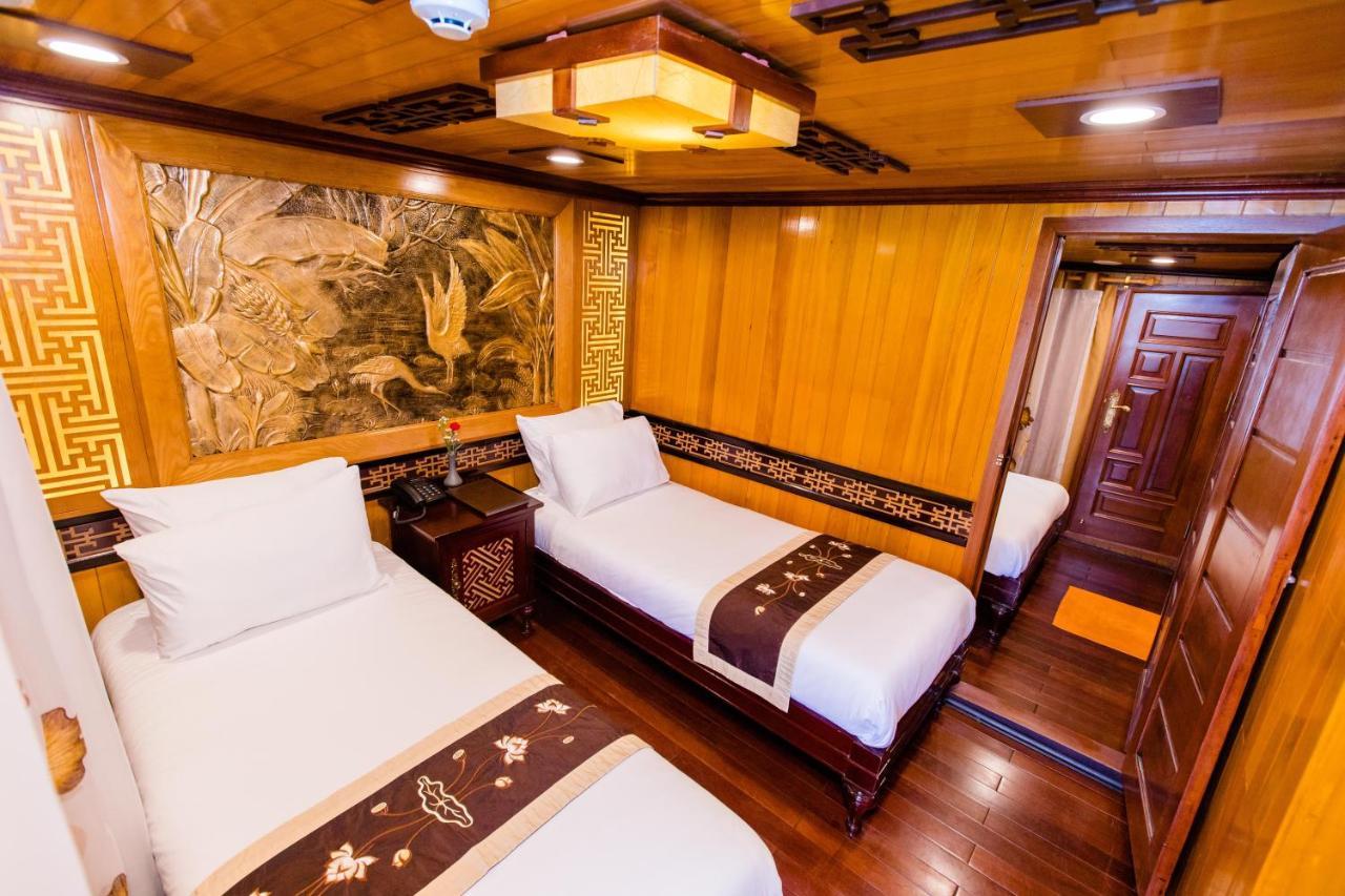 Victory Cruise  4*
