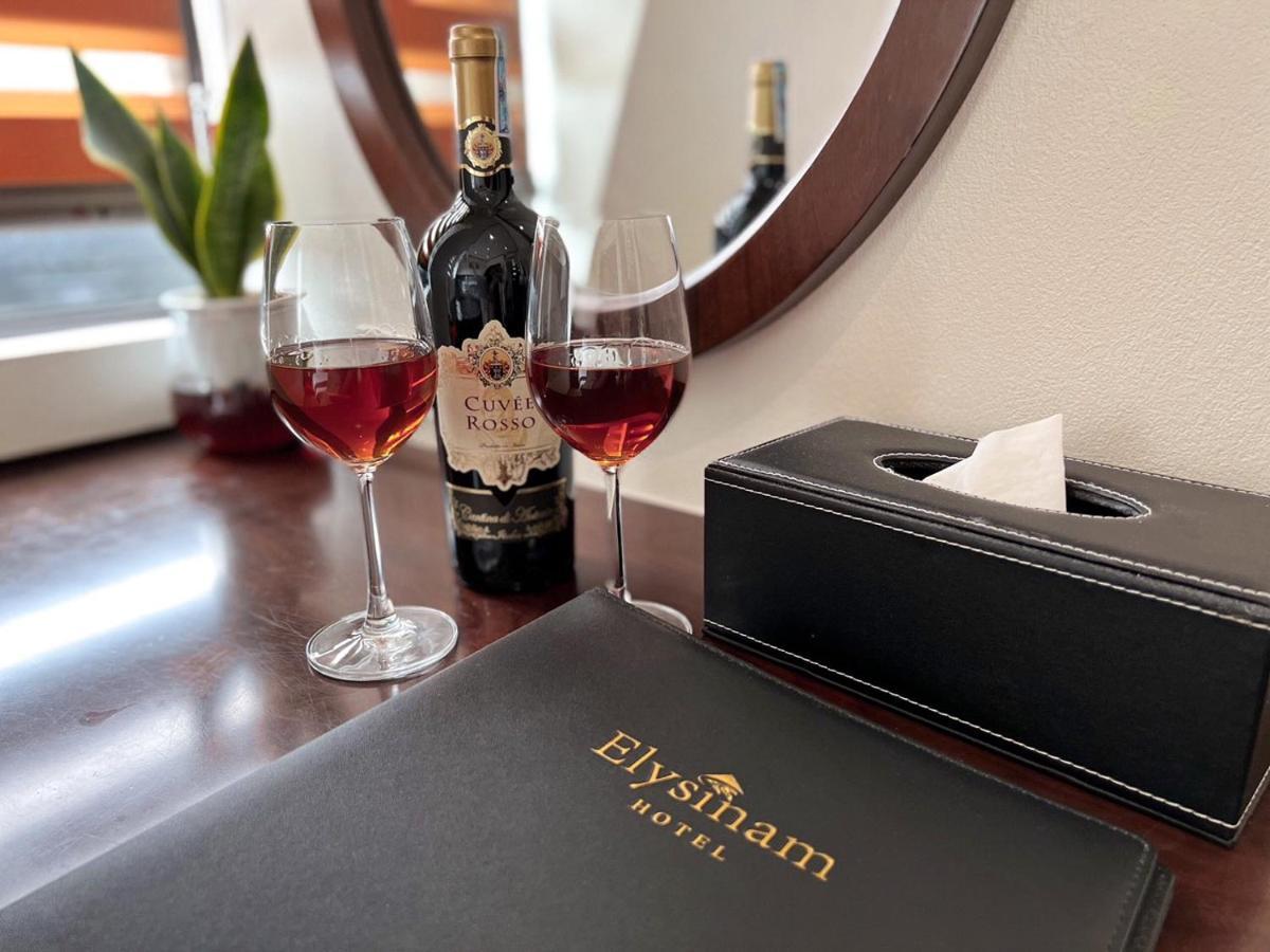 Elysinam Boutique Hạ Long