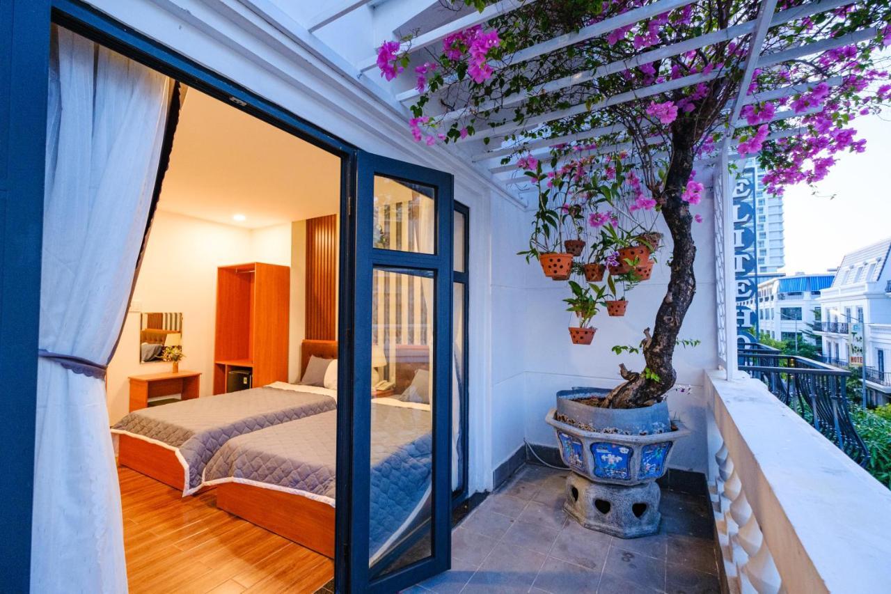 Hotel Khach San Tre Viet 2 2*