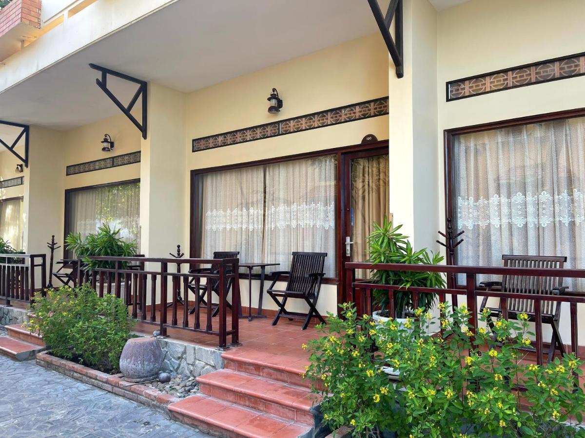 Tien & Khu nghỉ mát 3*