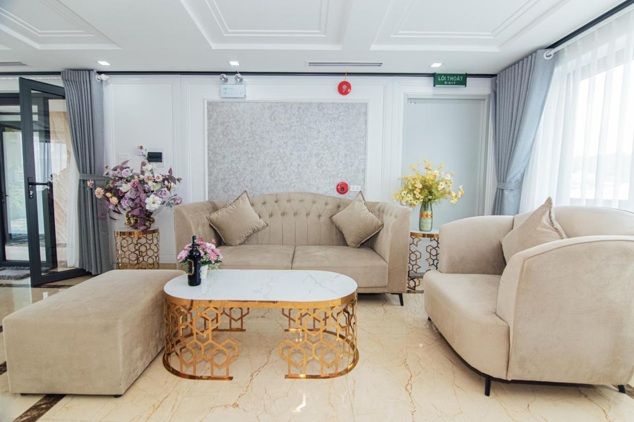 Hotel Jade Ha Long