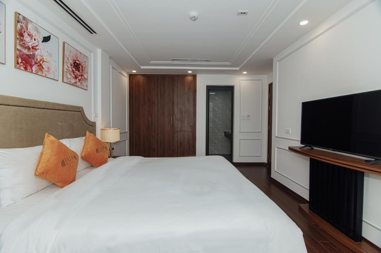 Jade Hotel 3*