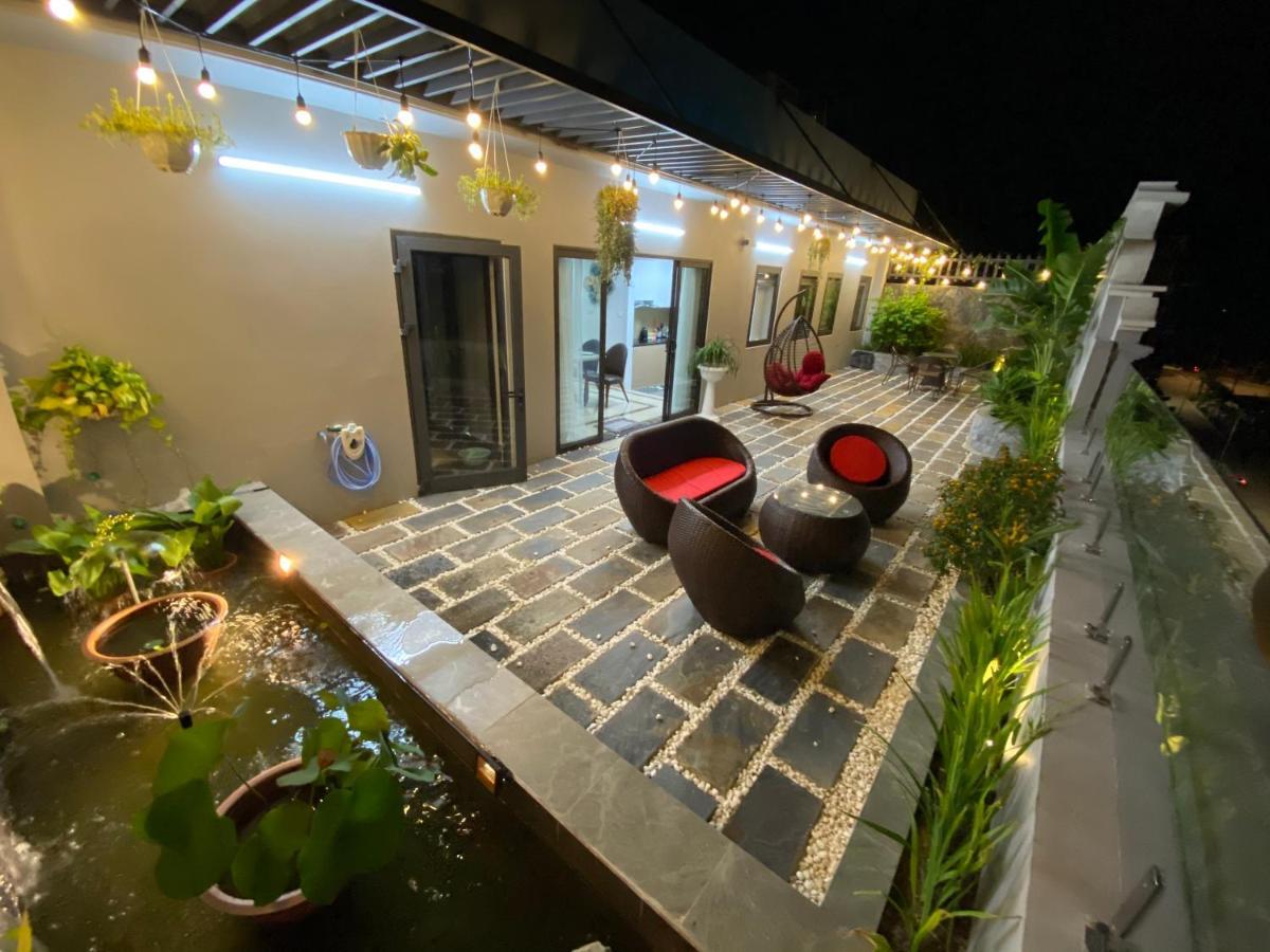 Jade Hotel 3*