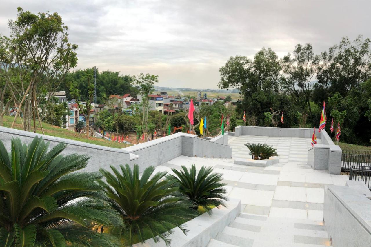 Nha Nghi Tam Cuong *
