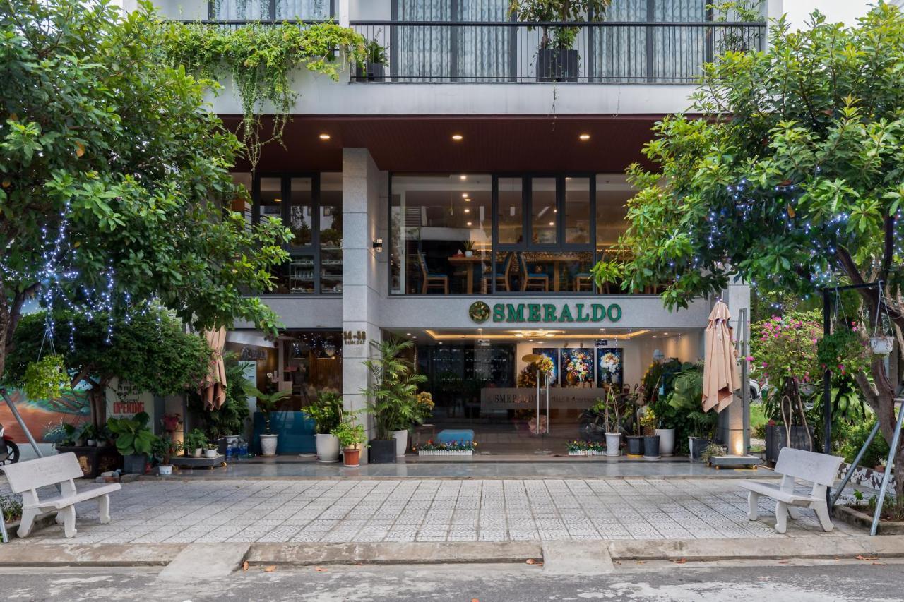 Smeraldo & 4* Đà Nẵng